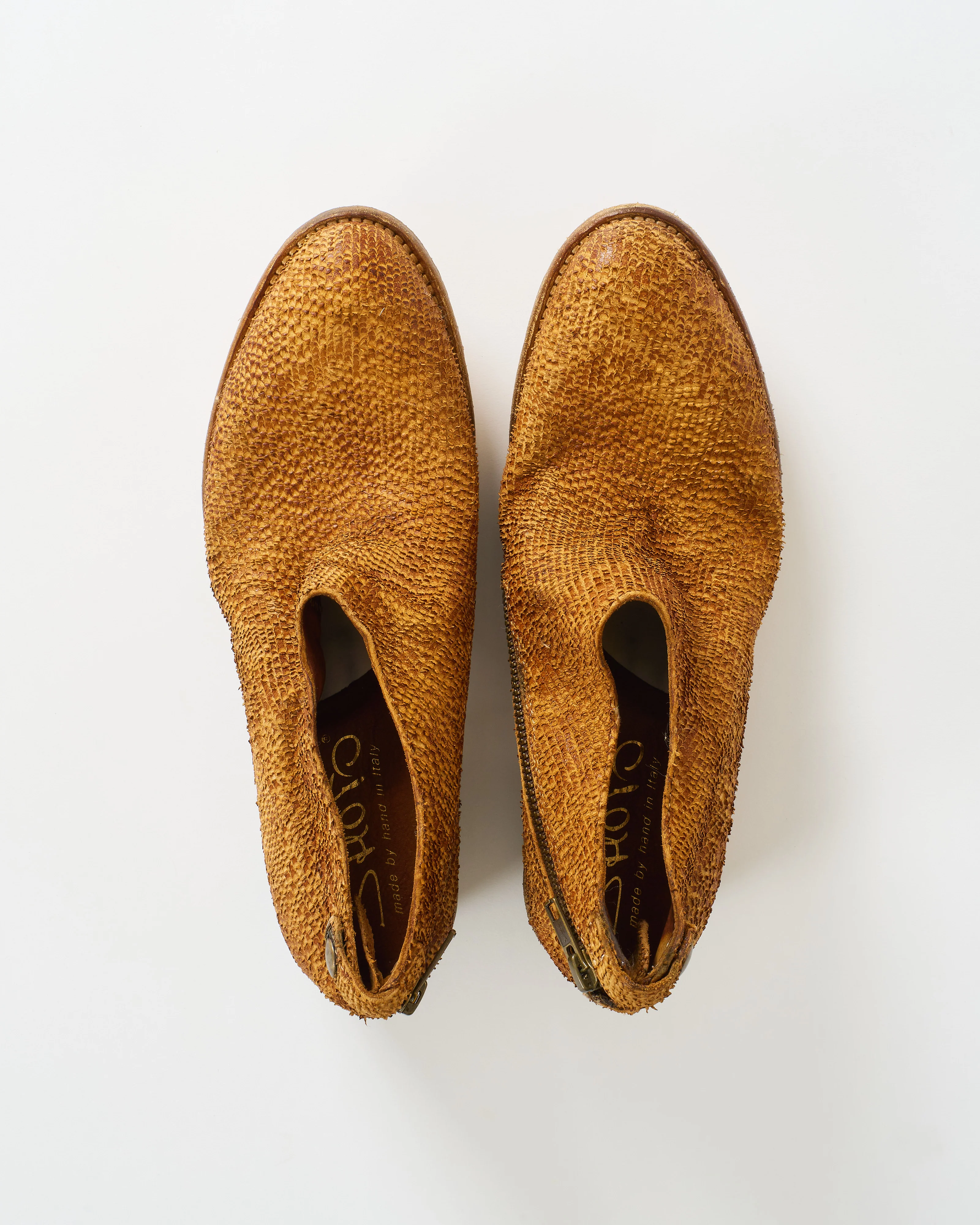 ankle boot with back zipper - Image 3
