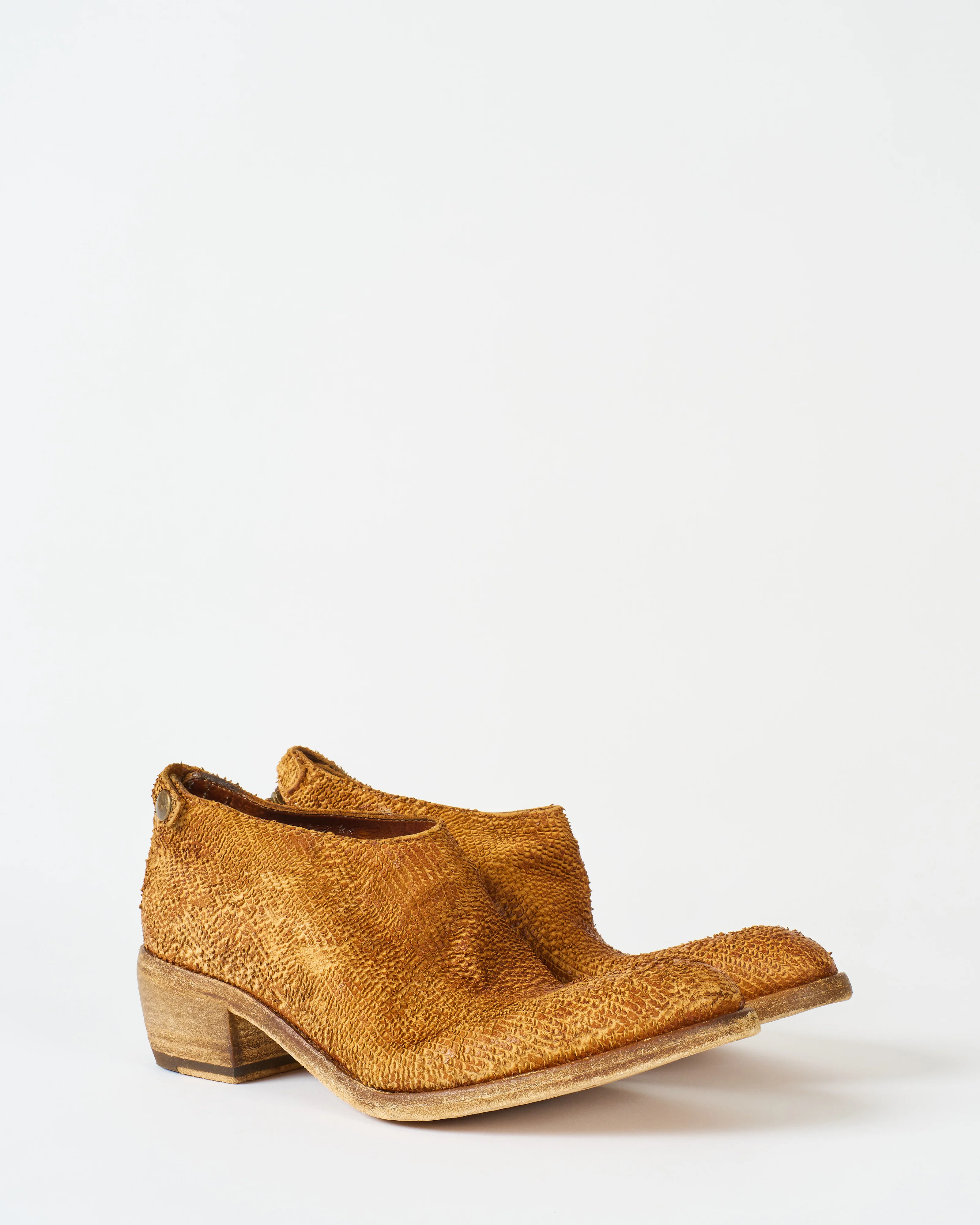 ankle boot with back zipper - Image 4