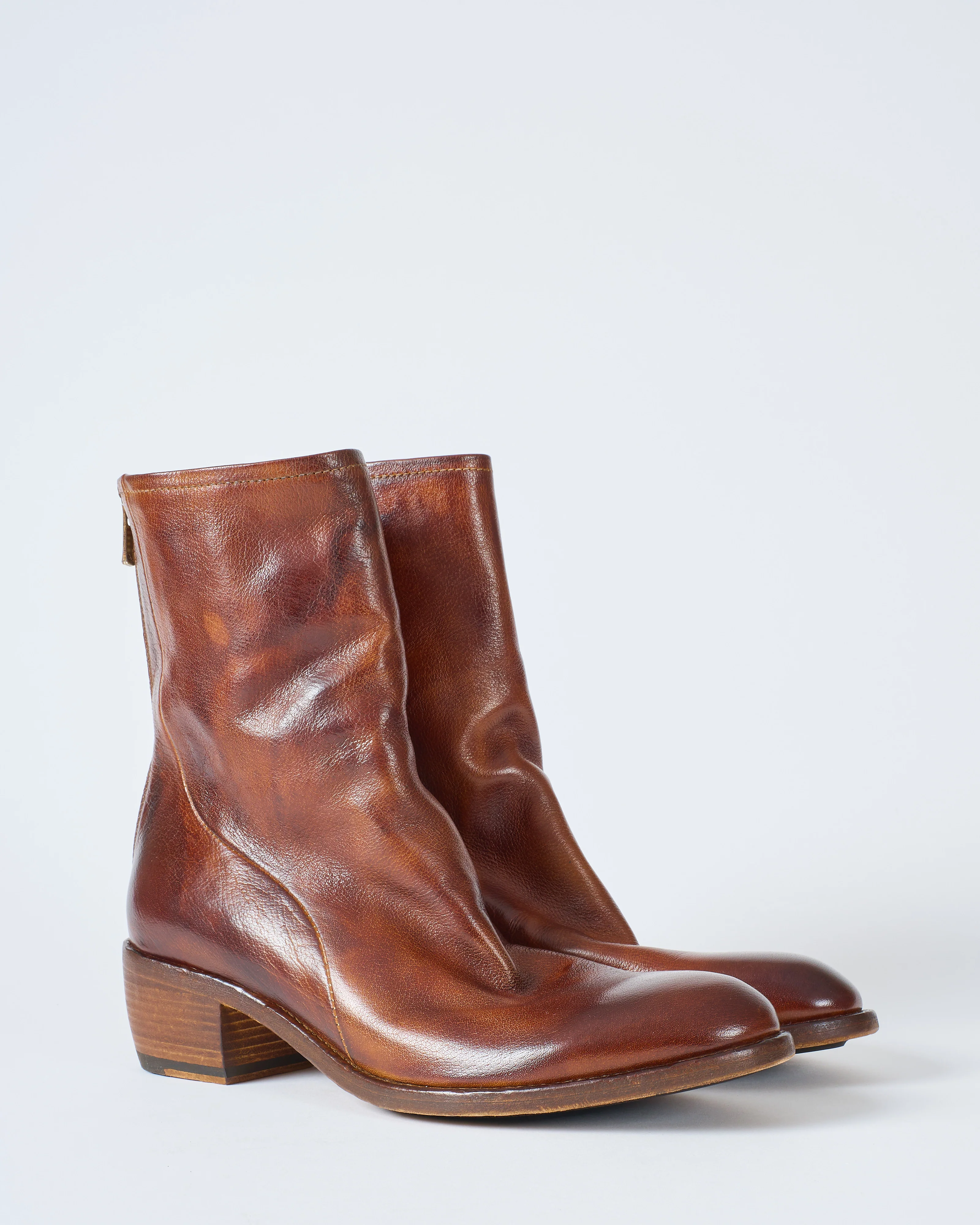 low boot almond toe slight heel back zipper - Image 3
