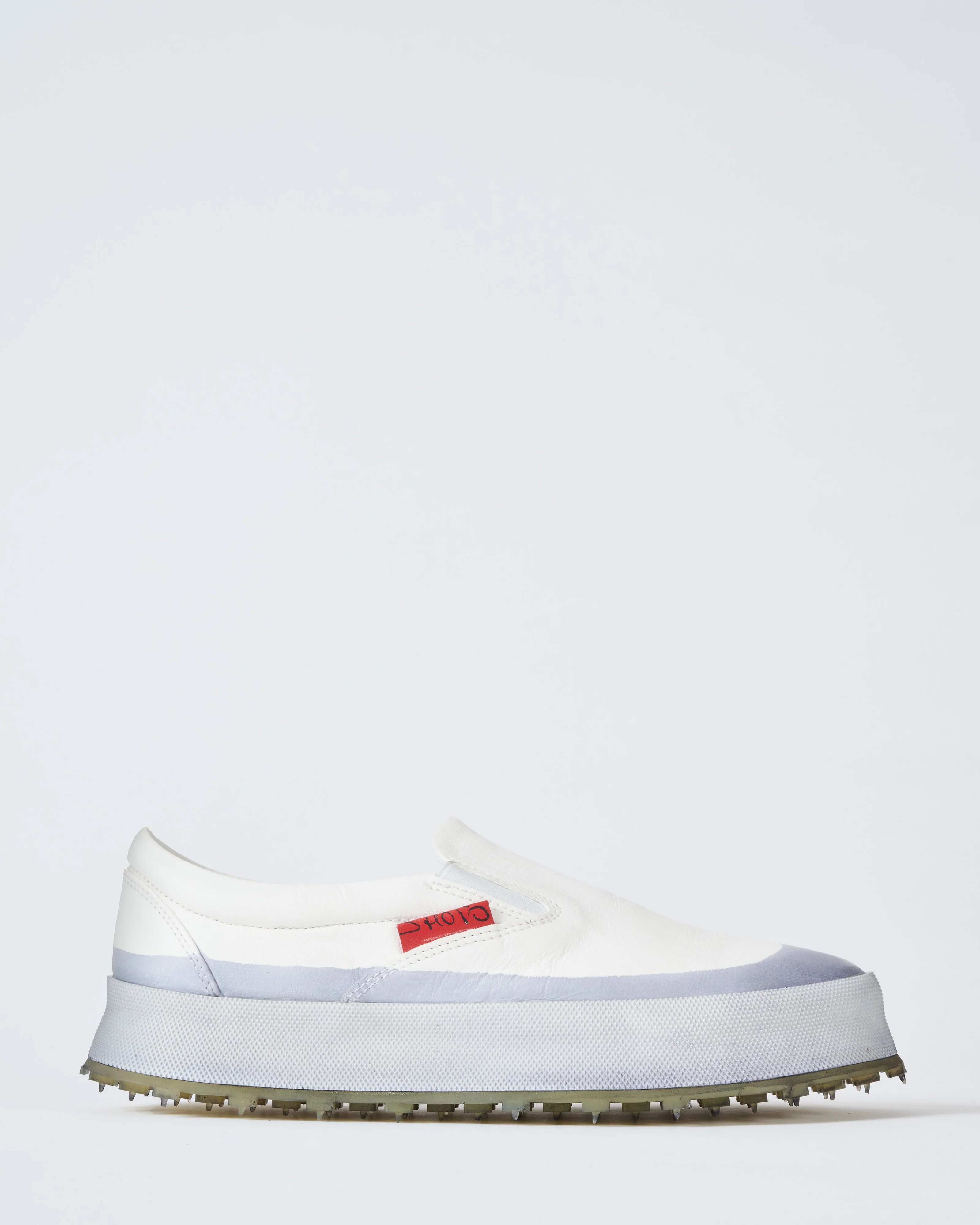 pull-on sneaker - Image 2