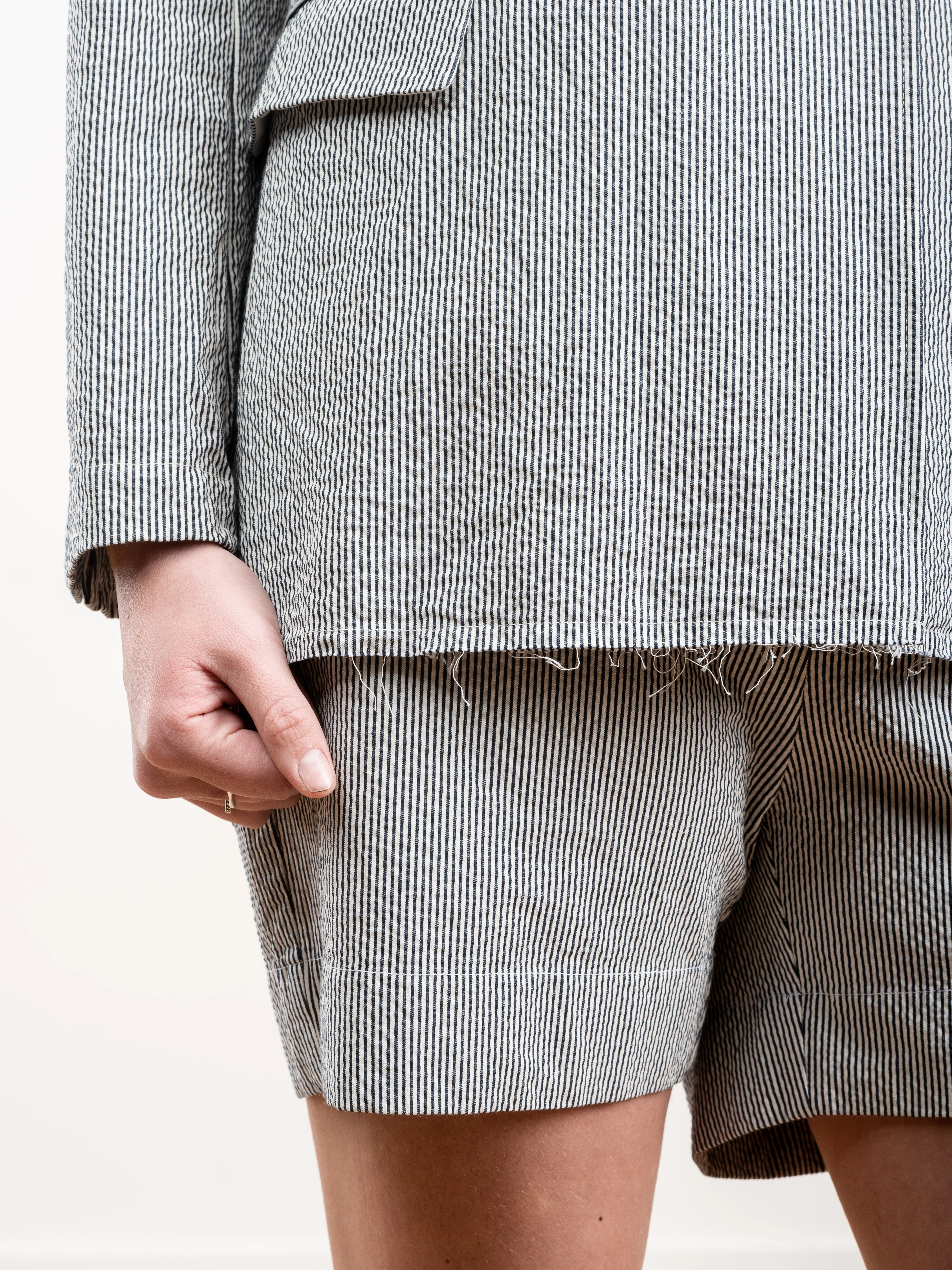 bond jacket w/ hoody - seersucker - Image 8