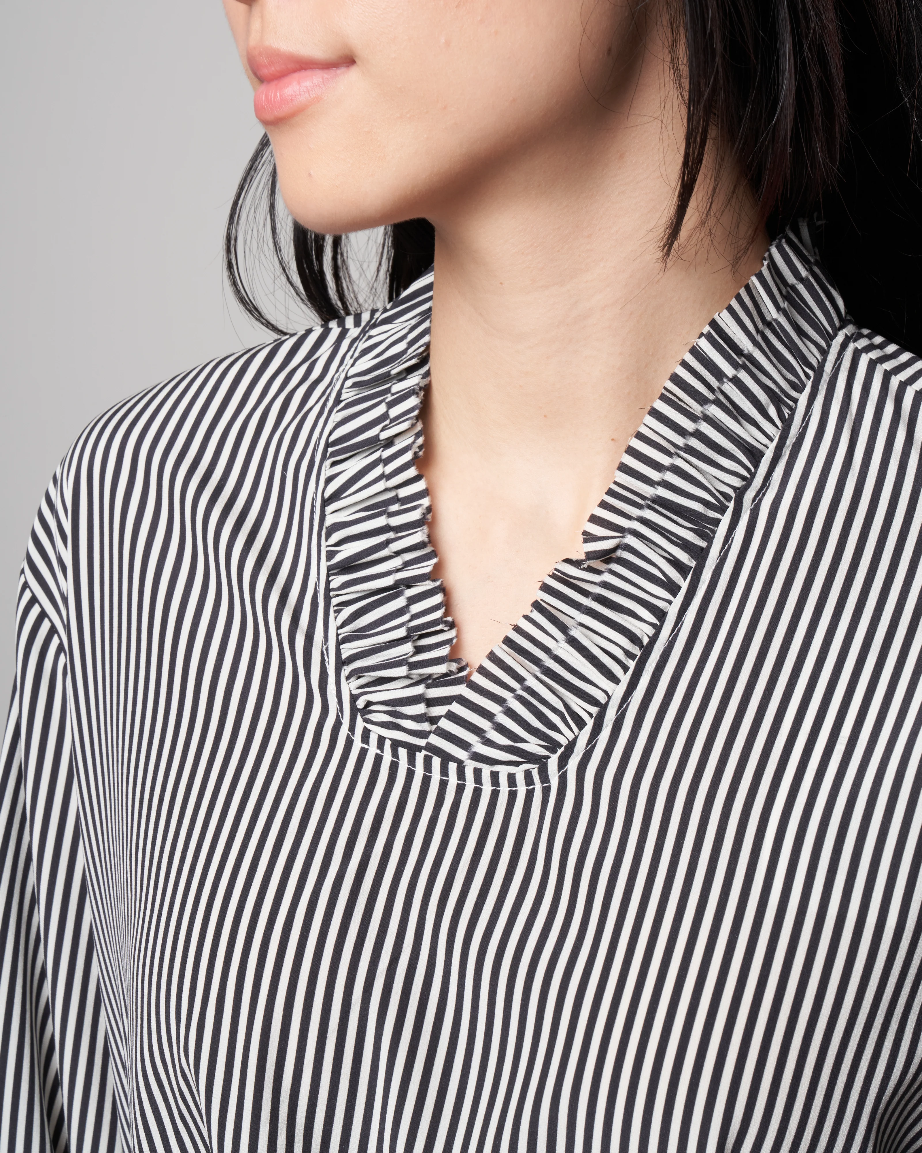 olivia blouse - black beige stripe - Image 5