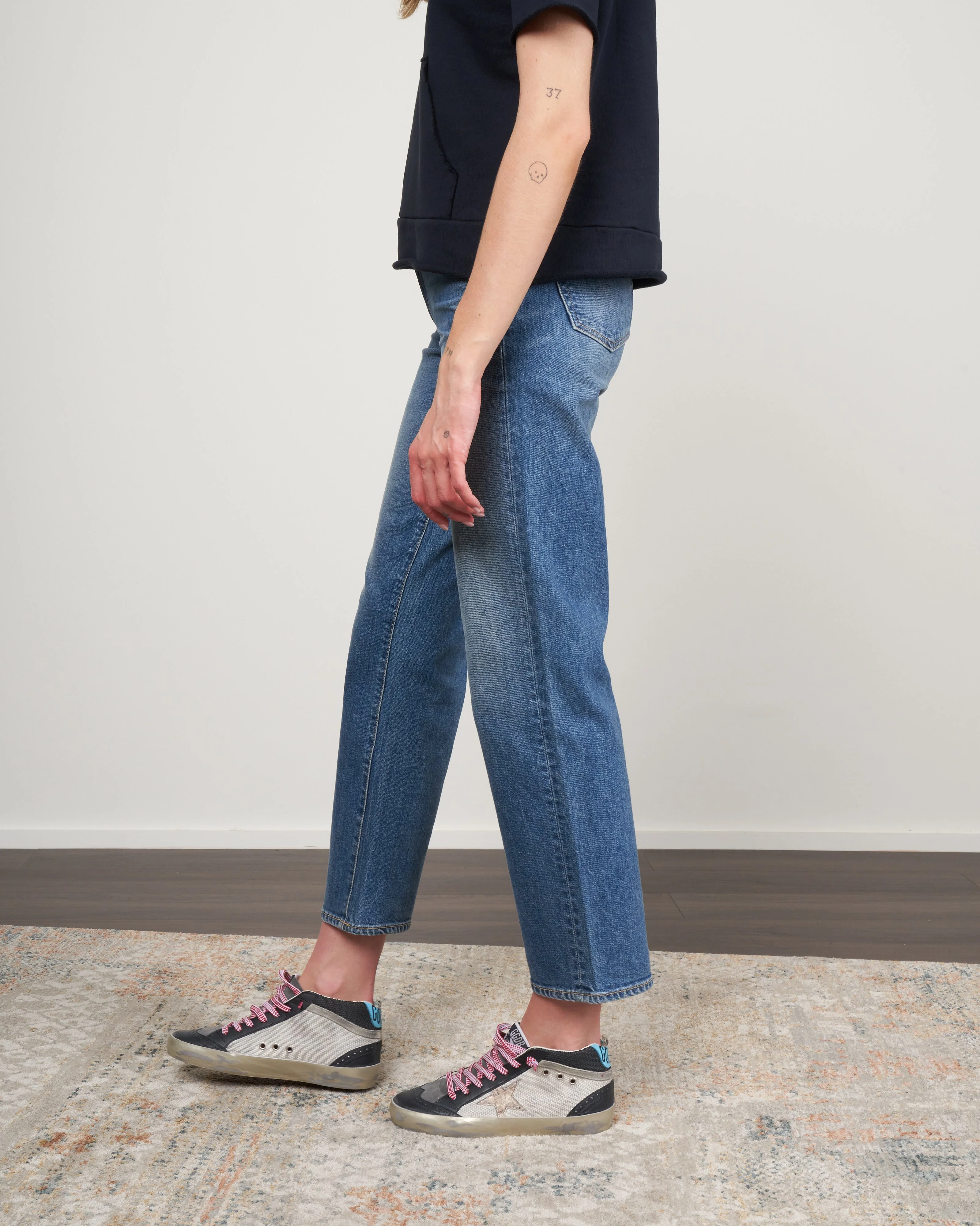 sophie - monterey montey - Image 3