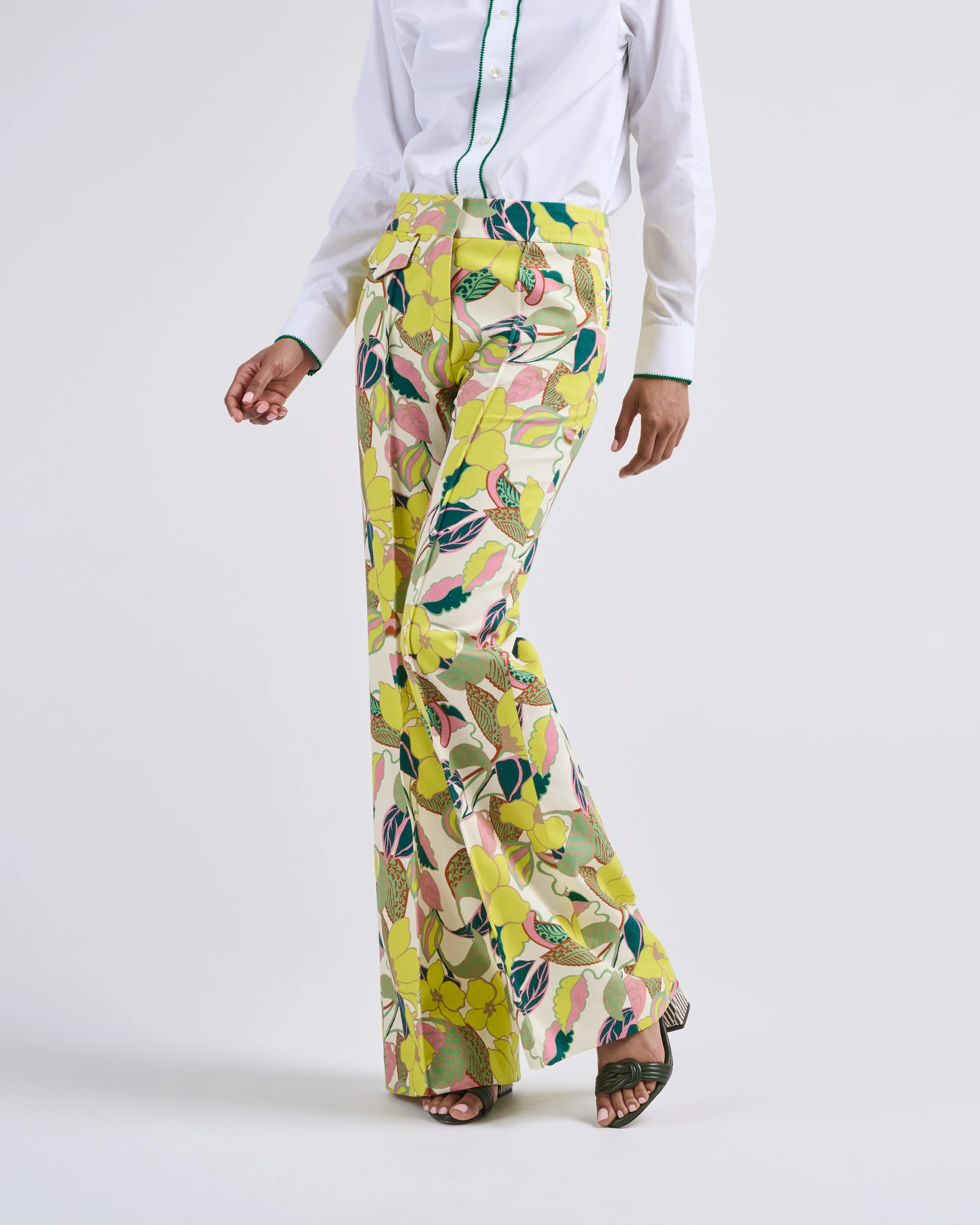 patch pocket pintuck trouser - Image 2