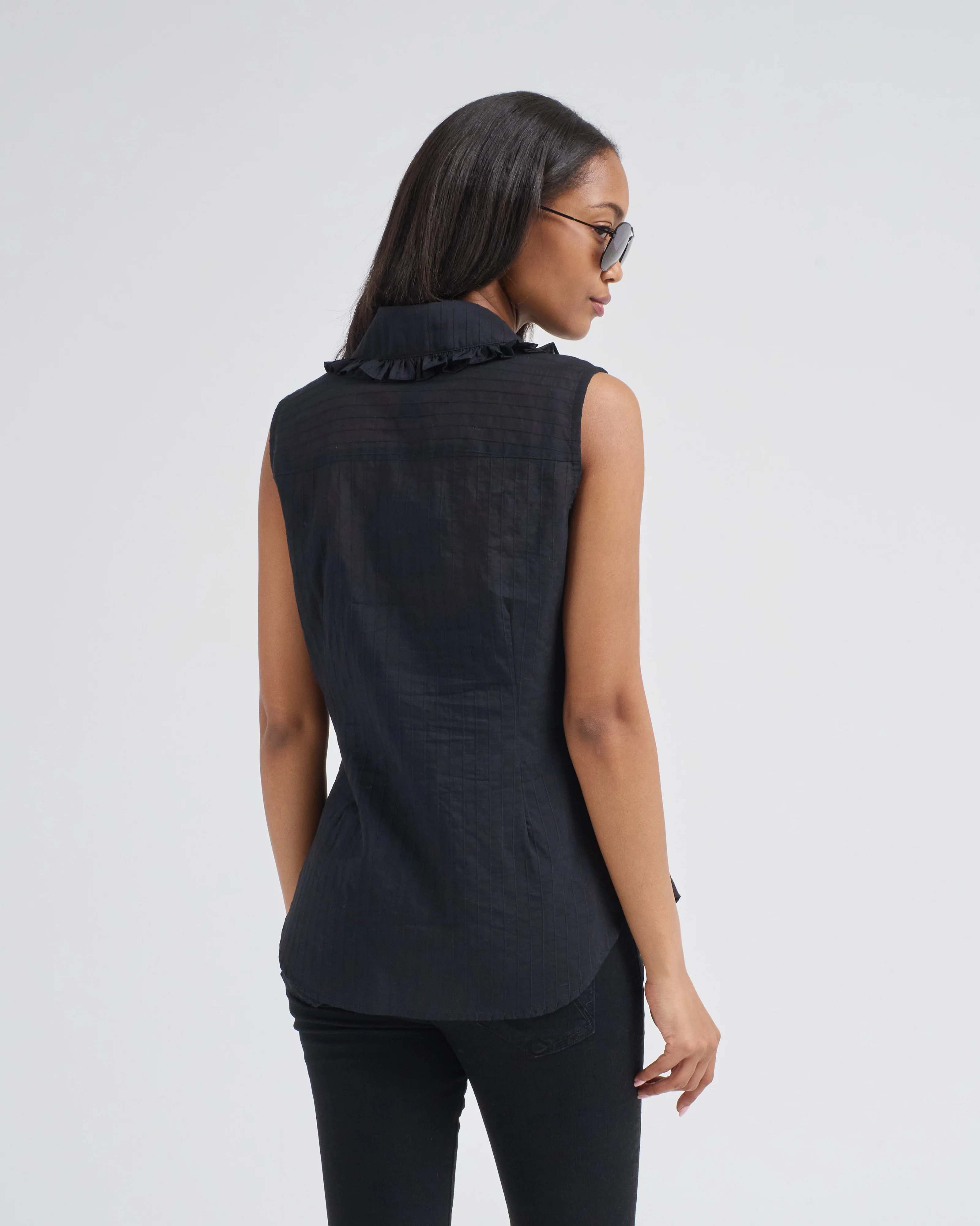 sleeveless ruffle trim shirt - Image 4