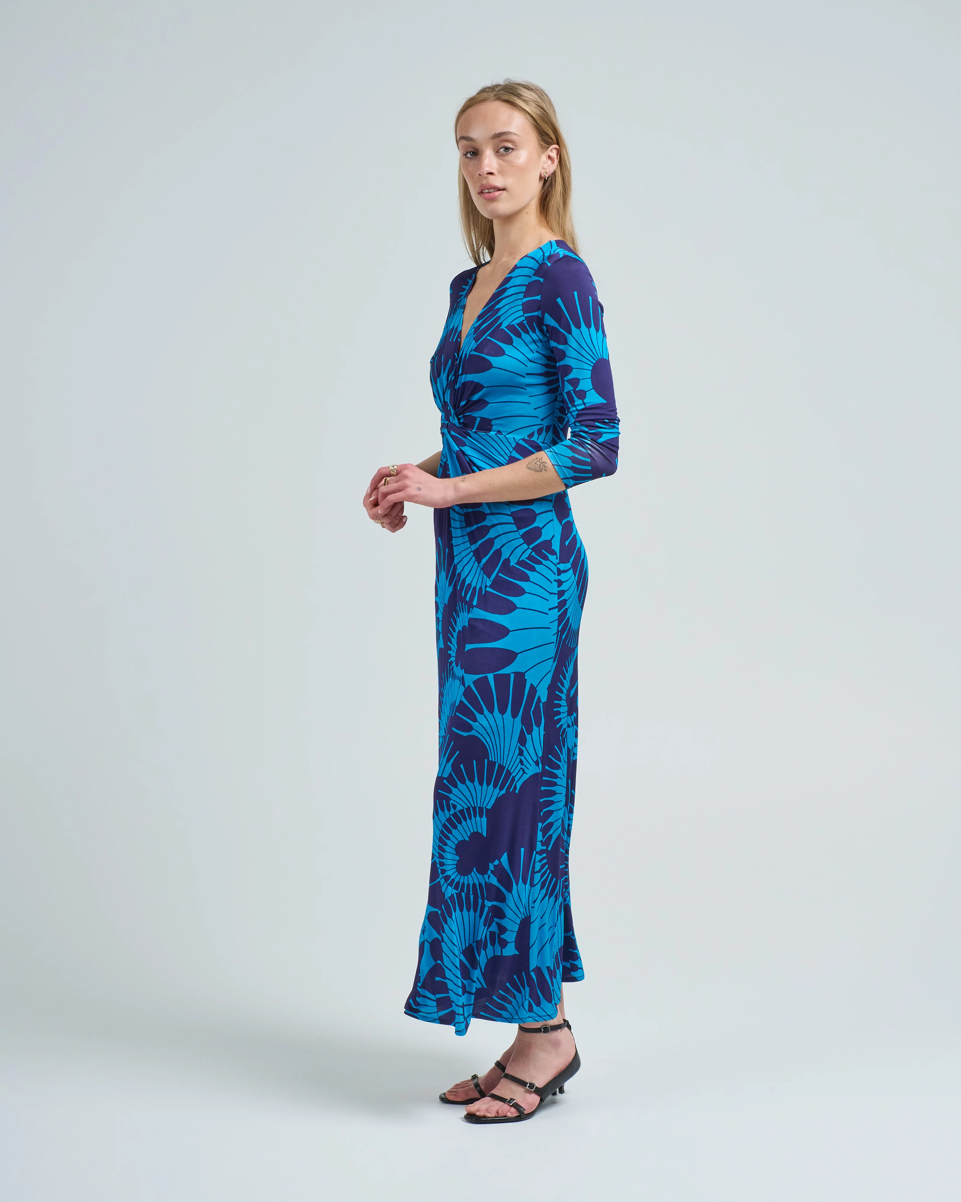 waist knot dress - Image 3