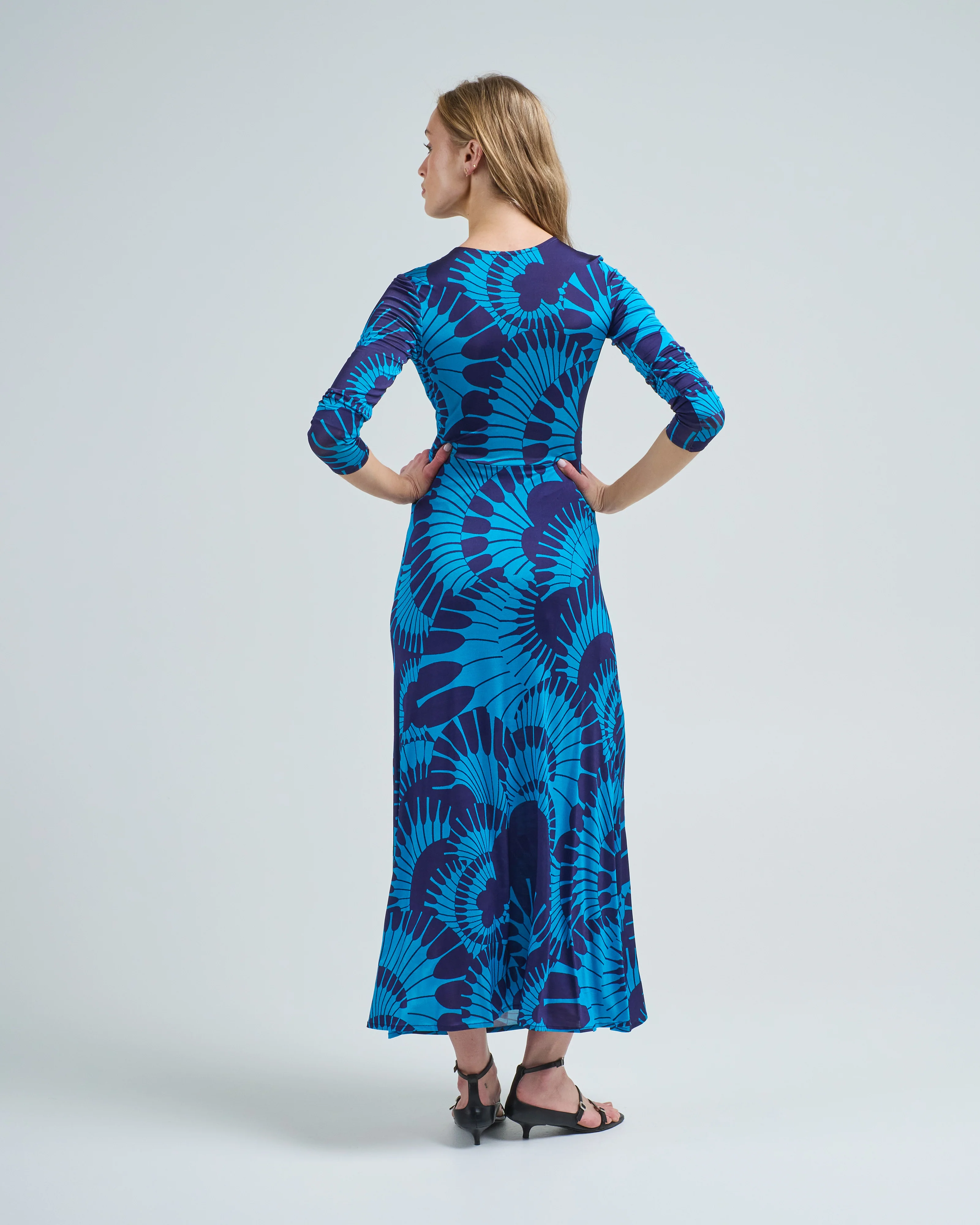 waist knot dress - Image 4