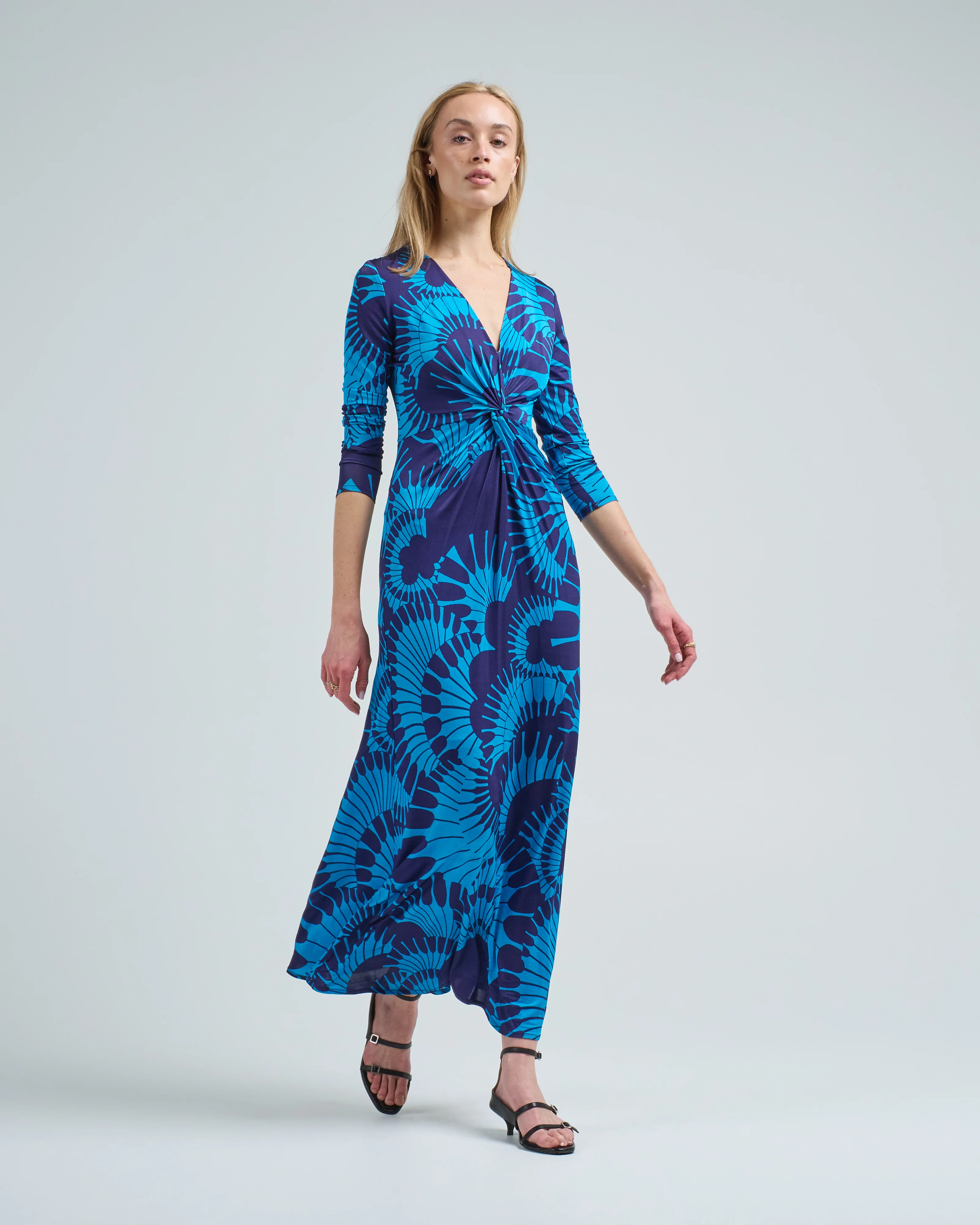 waist knot dress - Image 5