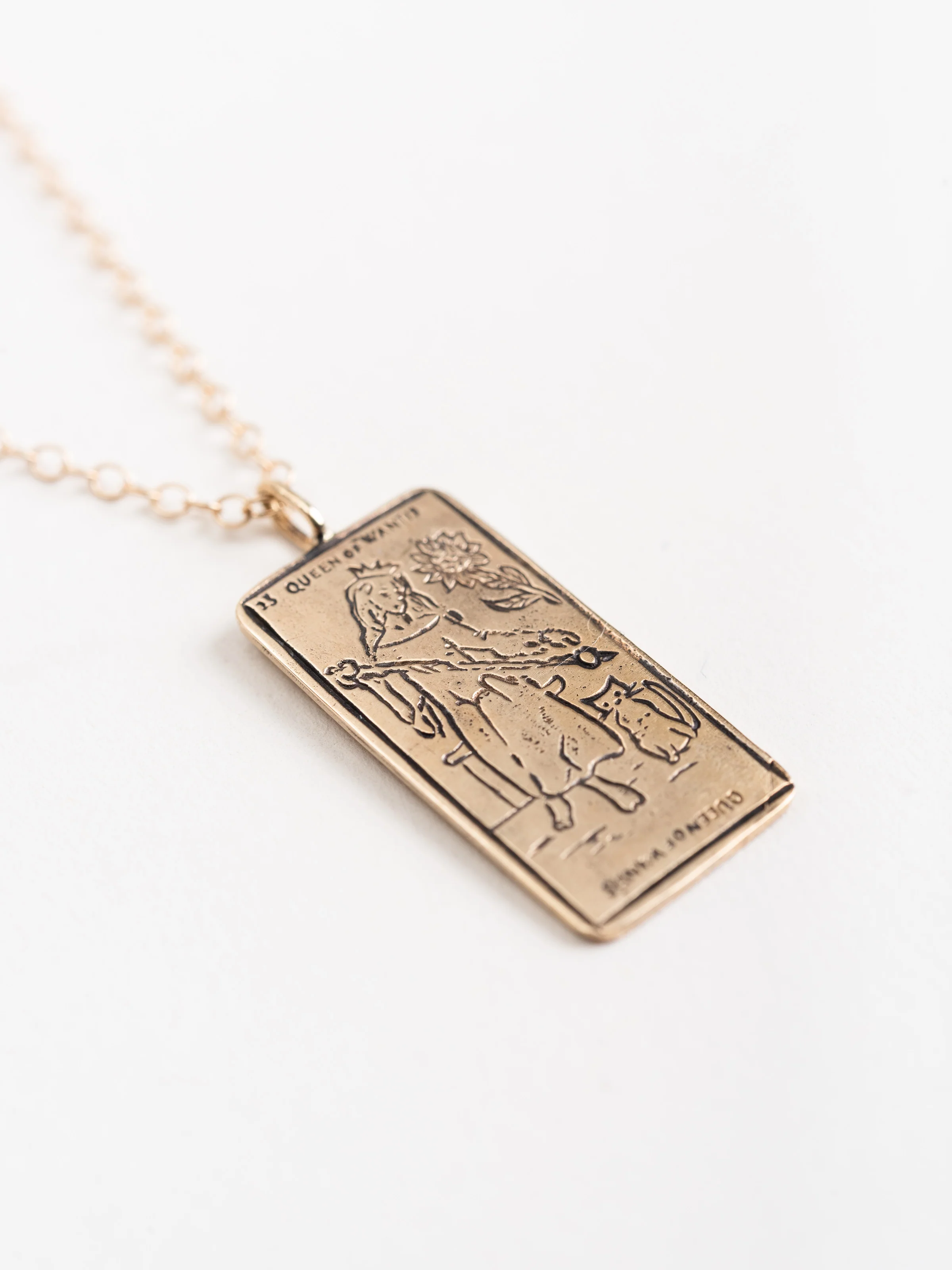 tarot card pendant - queen of wands - Image 3