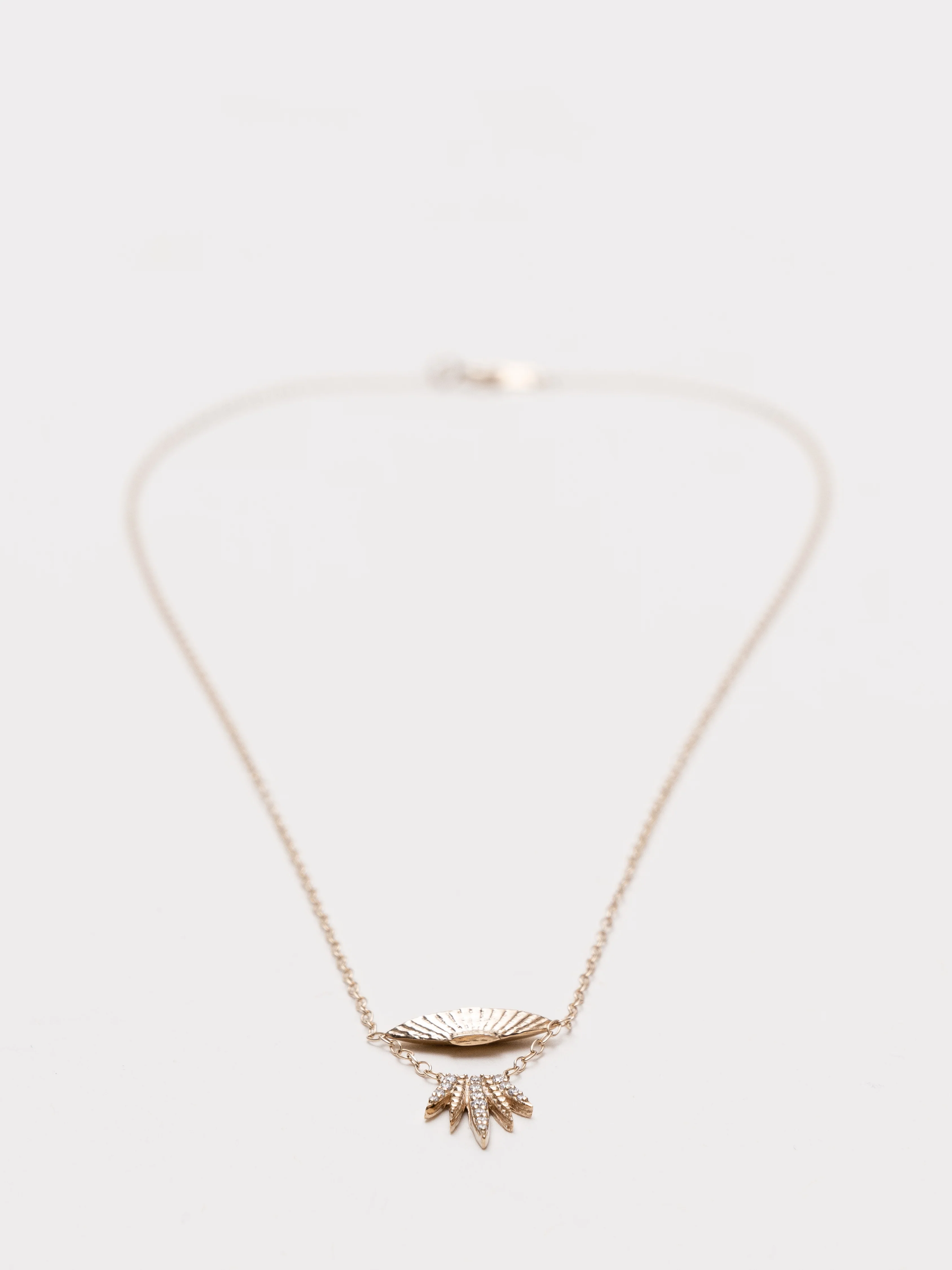 ufo necklace with diamonds - Image 2