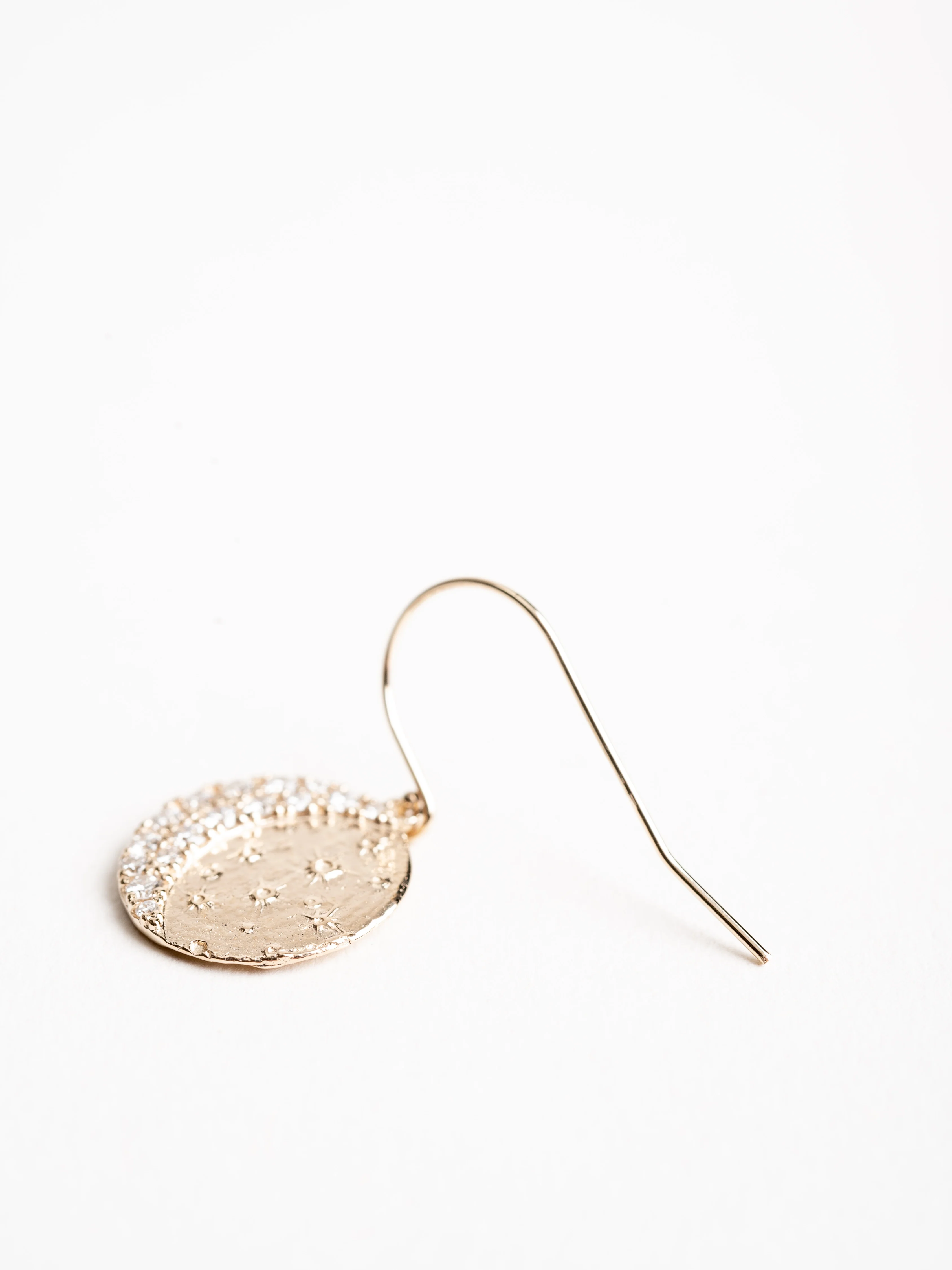 wanina crescent single earring - Image 3