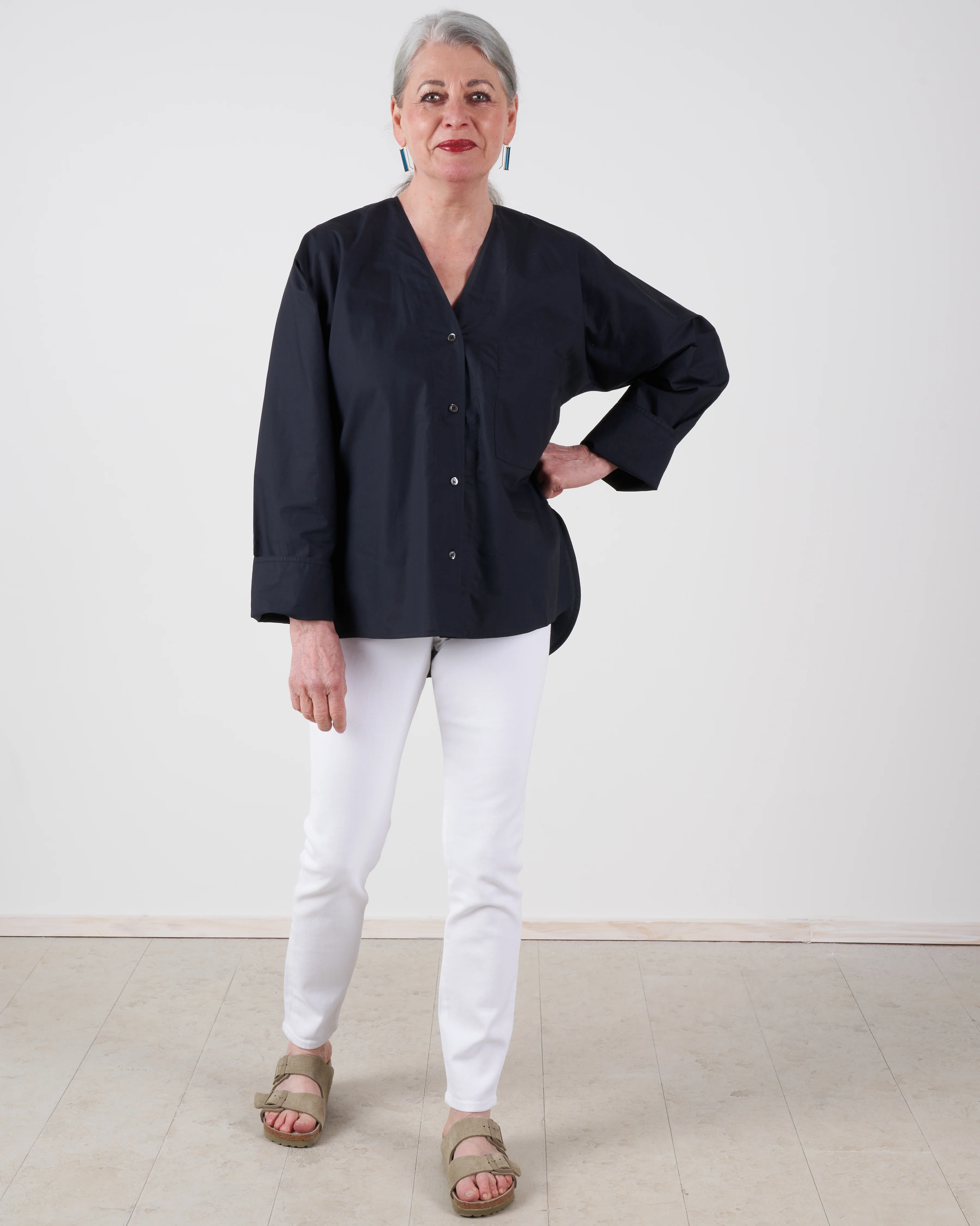 shirt with chest pocket - black - Image 5