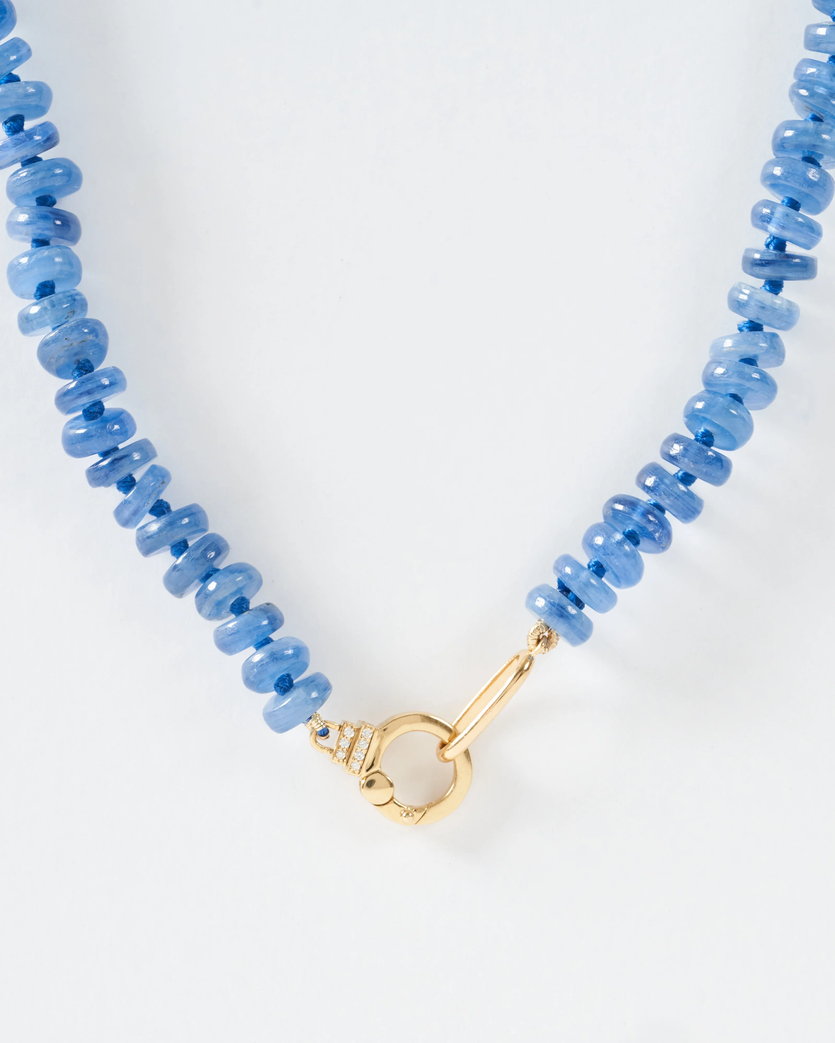 22" beaded necklace with clasp - Image 3