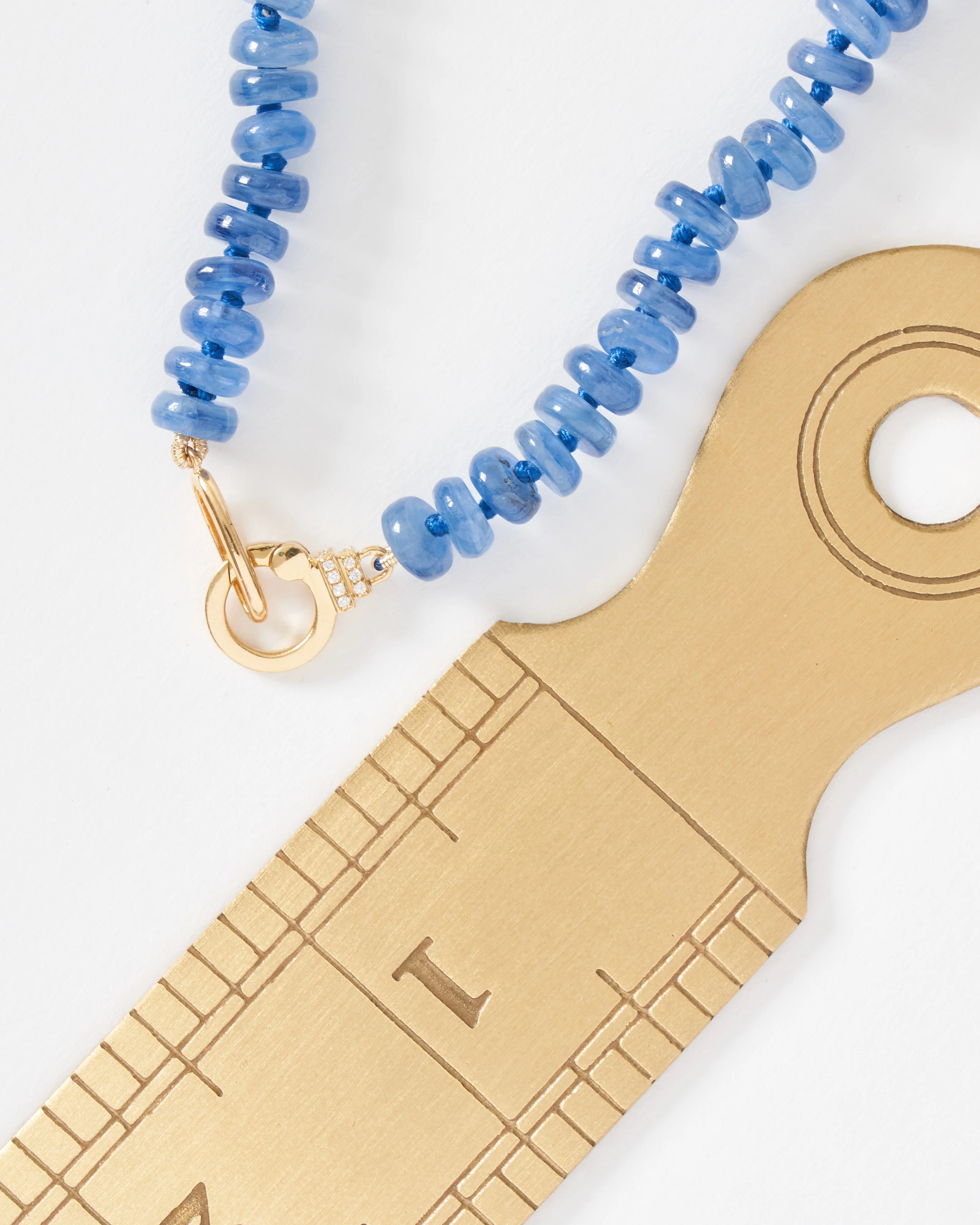 22" beaded necklace with clasp - Image 6