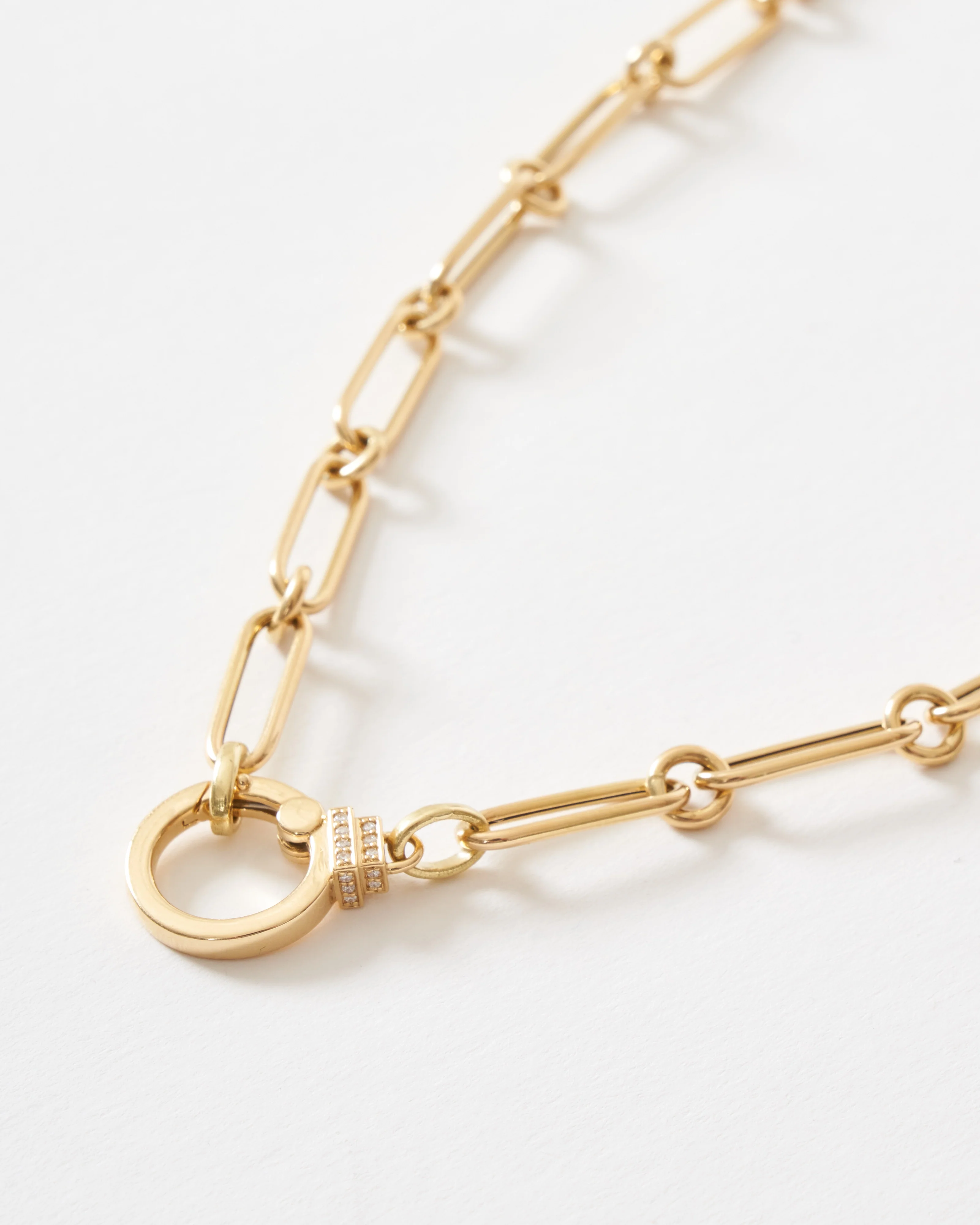 oval round chain with diamonds - Image 5