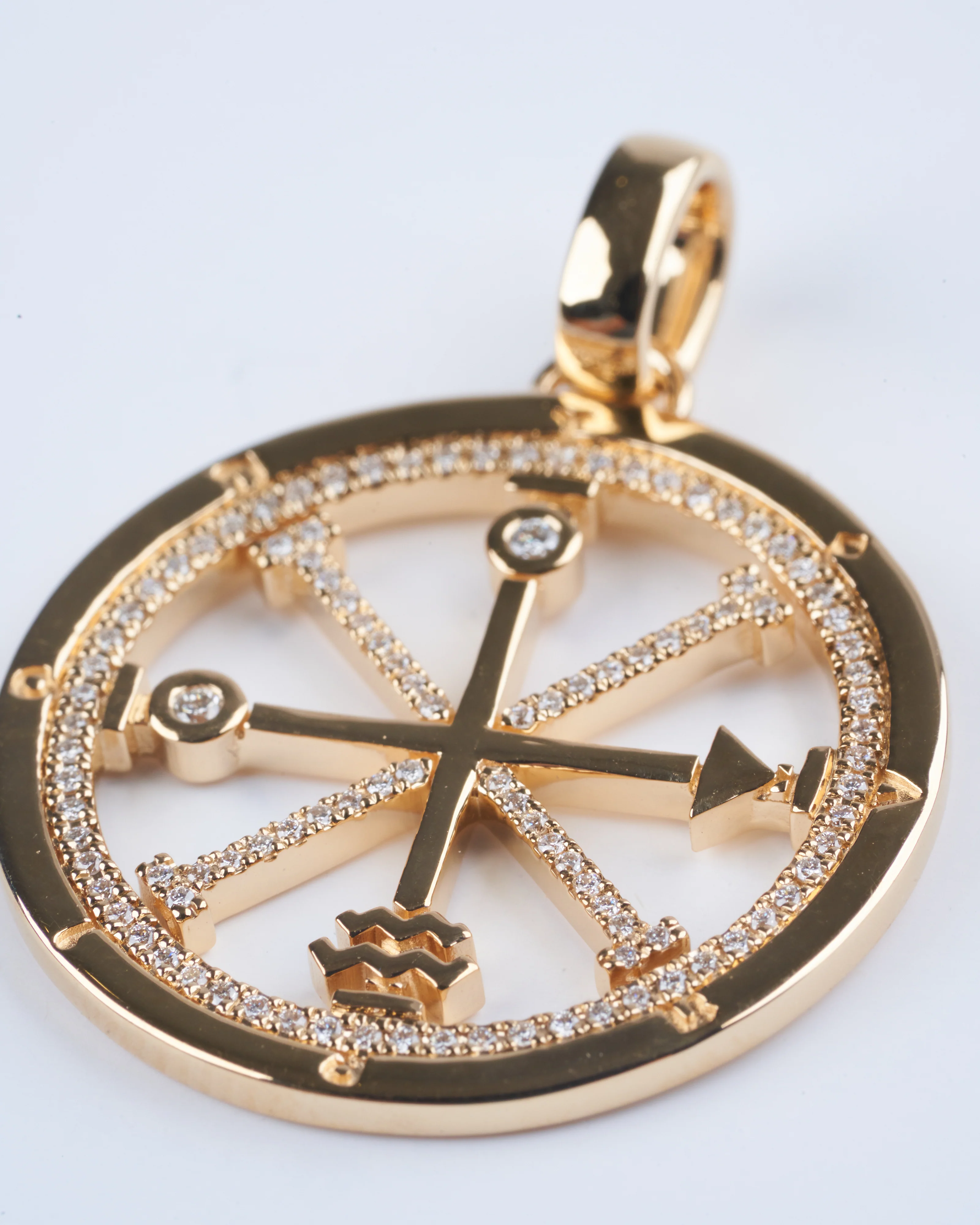 xl wheel charm - gold/diamond - Image 2