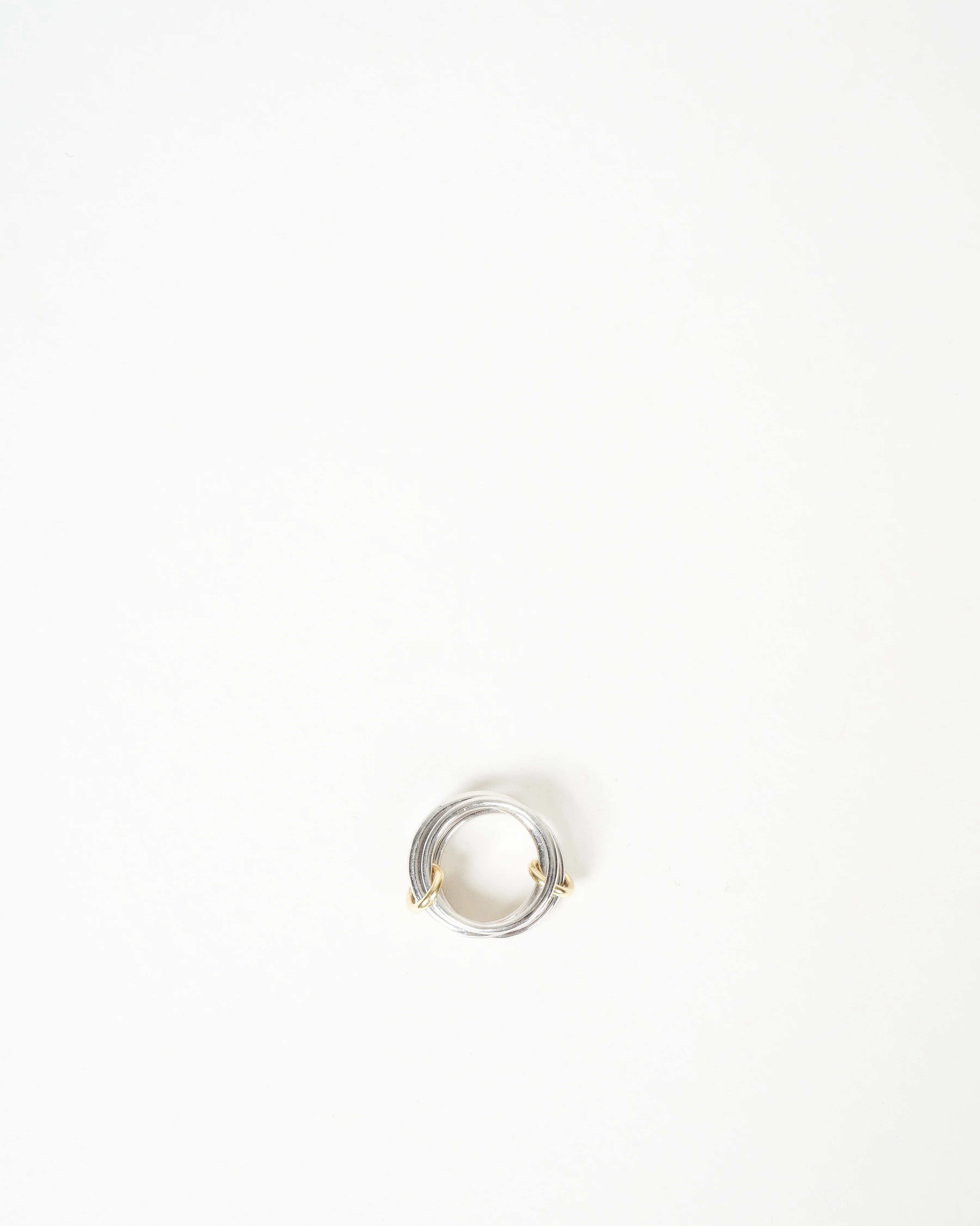 hume ring - Image 4