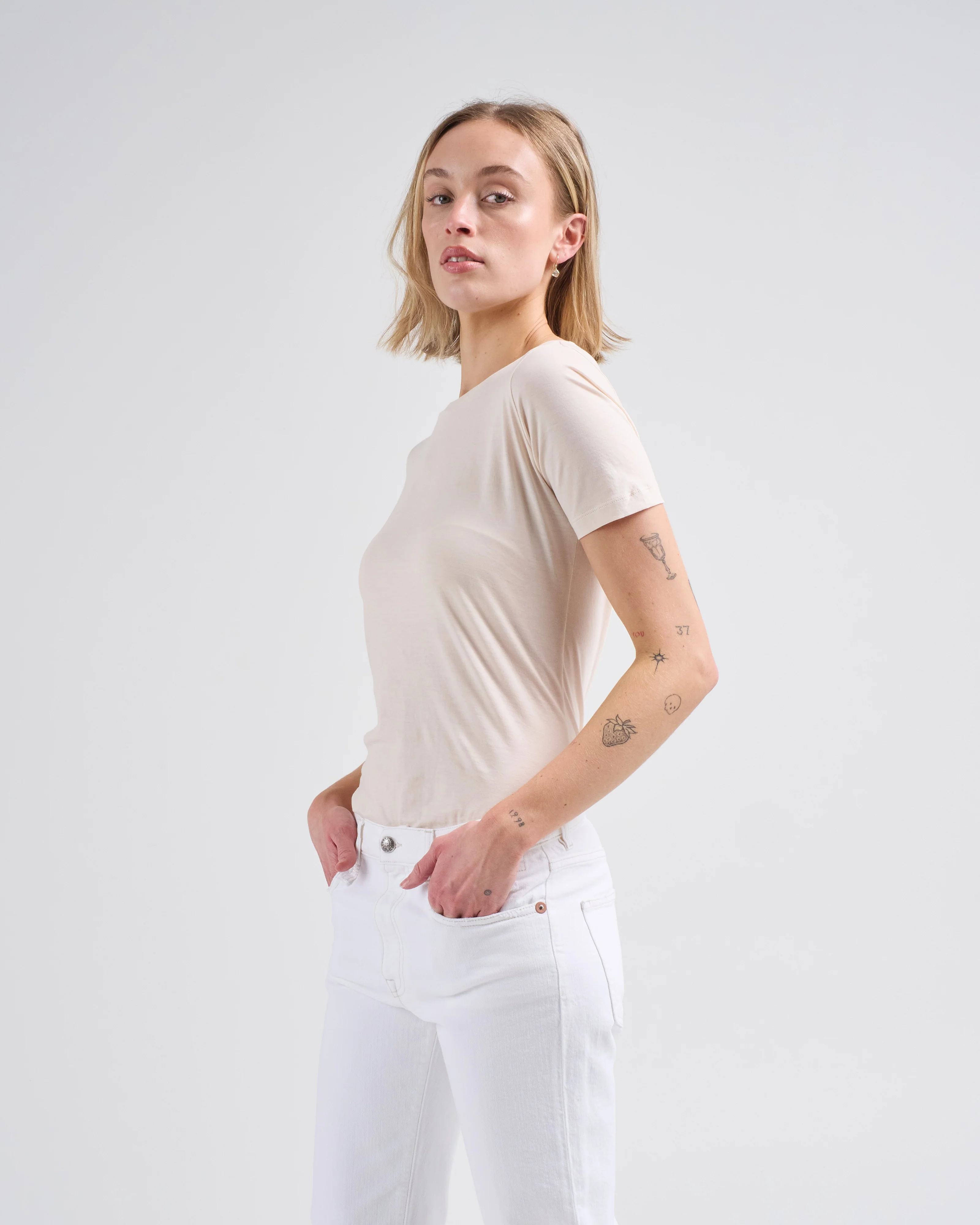 fanny tee - Image 2