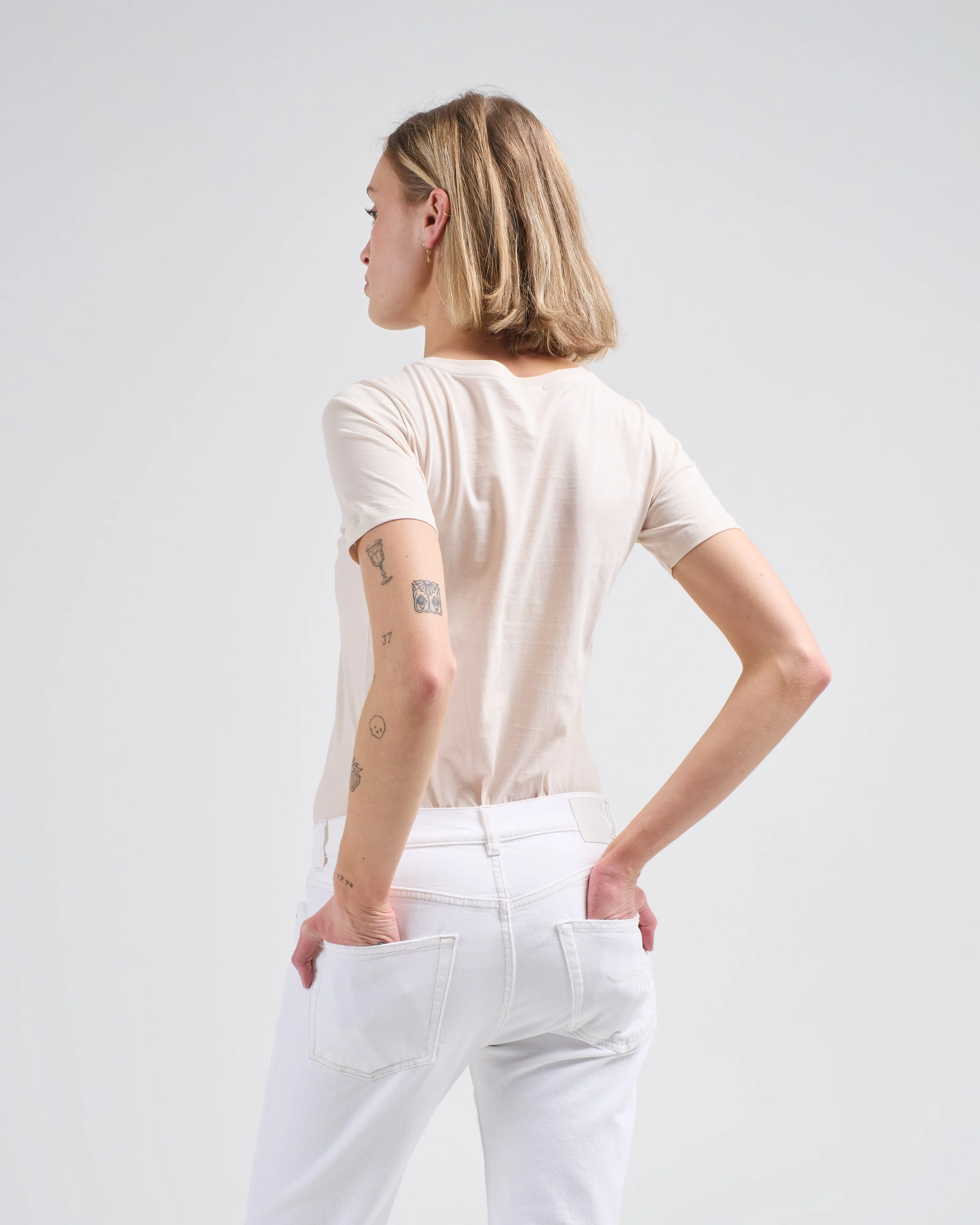 fanny tee - Image 6