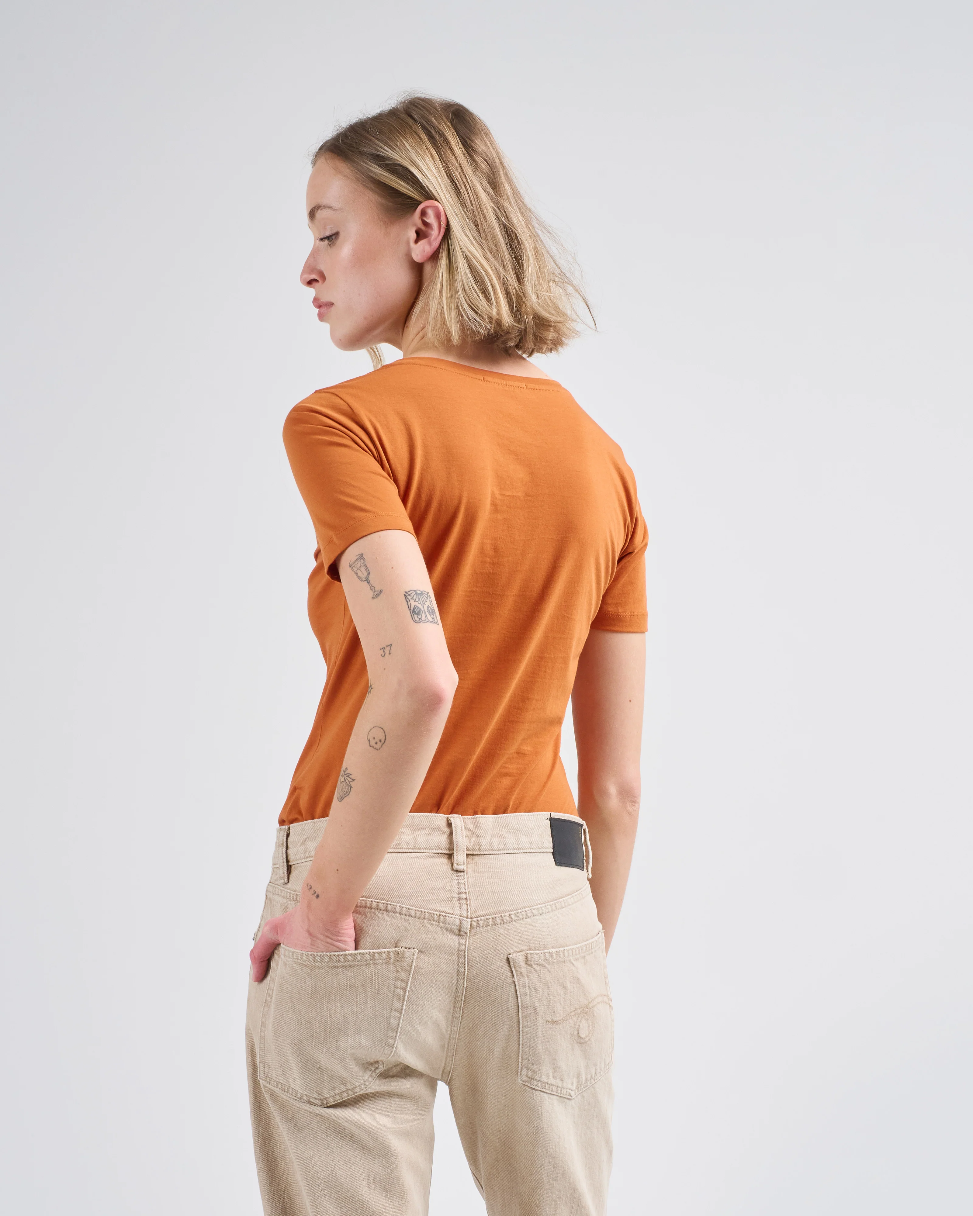 fanny tee - Image 6