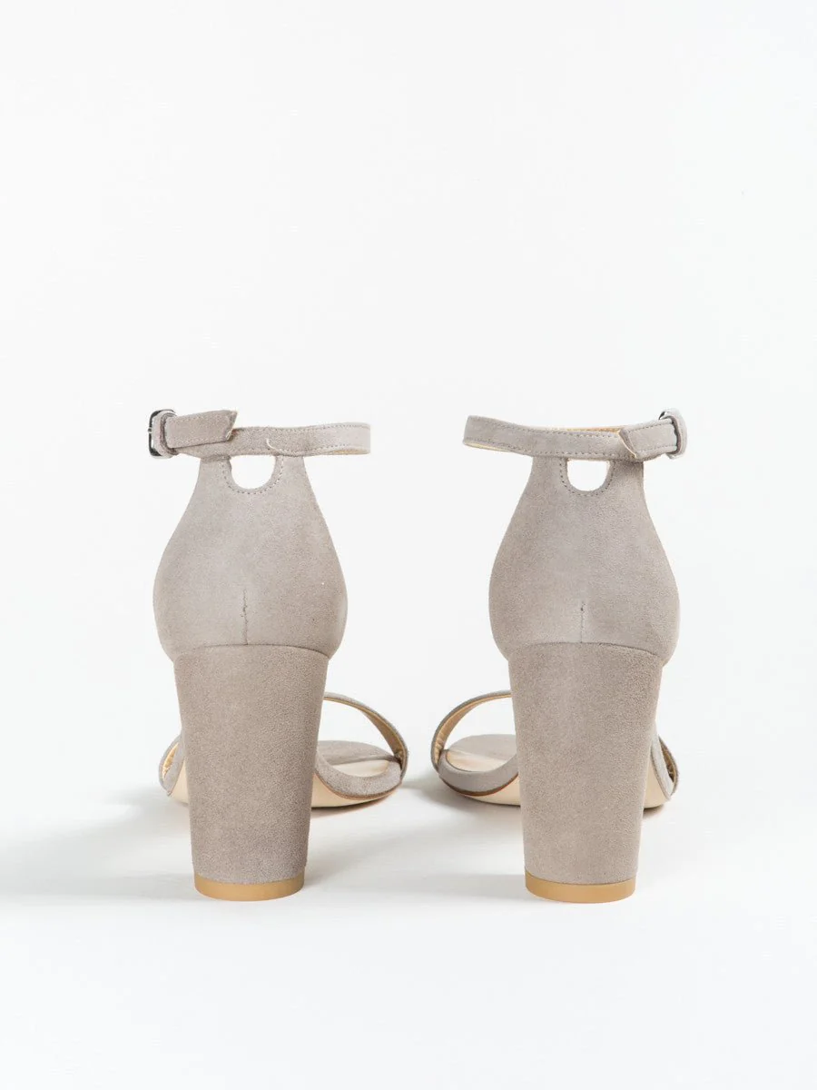 nearlynude sandal - fossil - Image 4