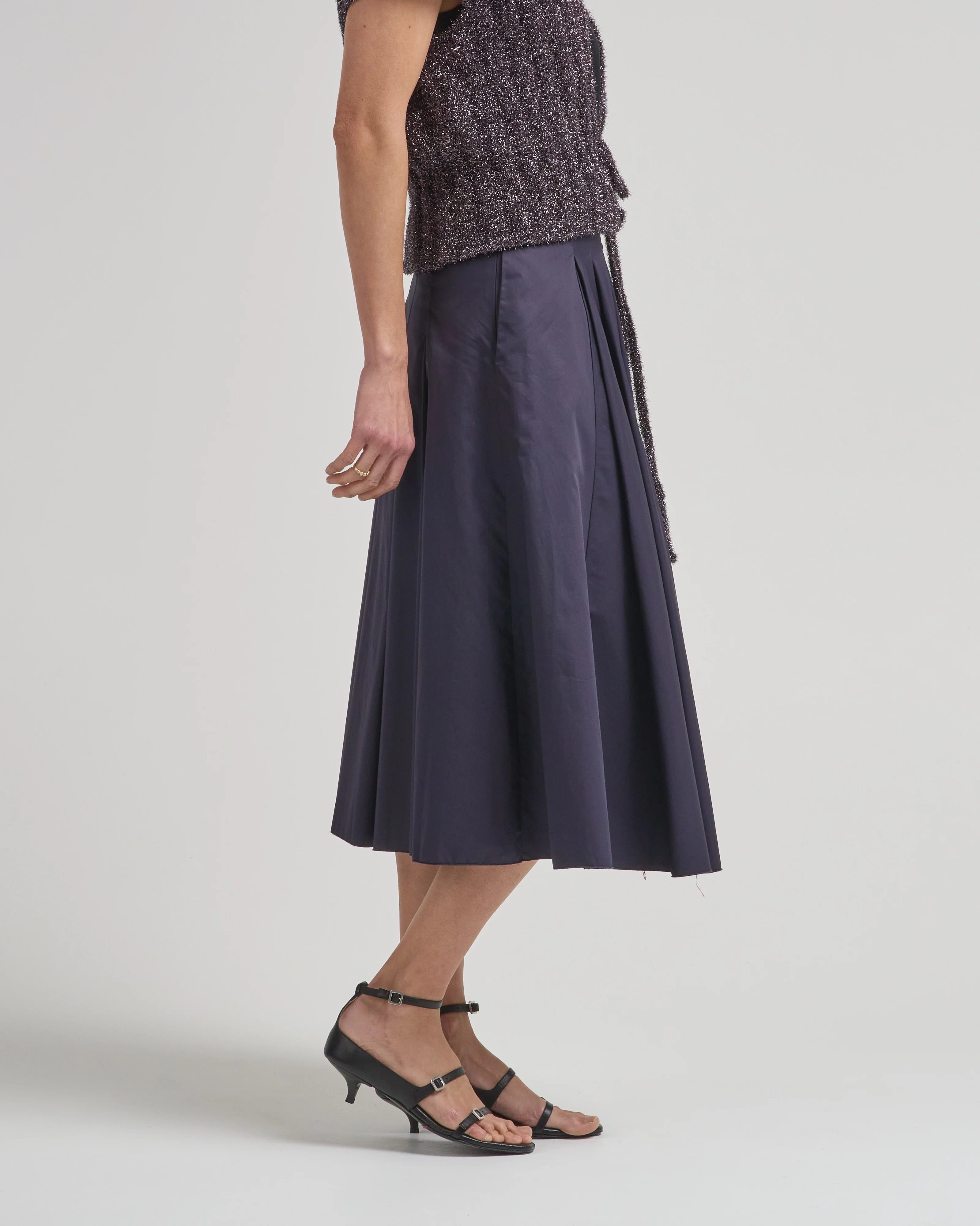 cotton skirt with pleats - Image 3