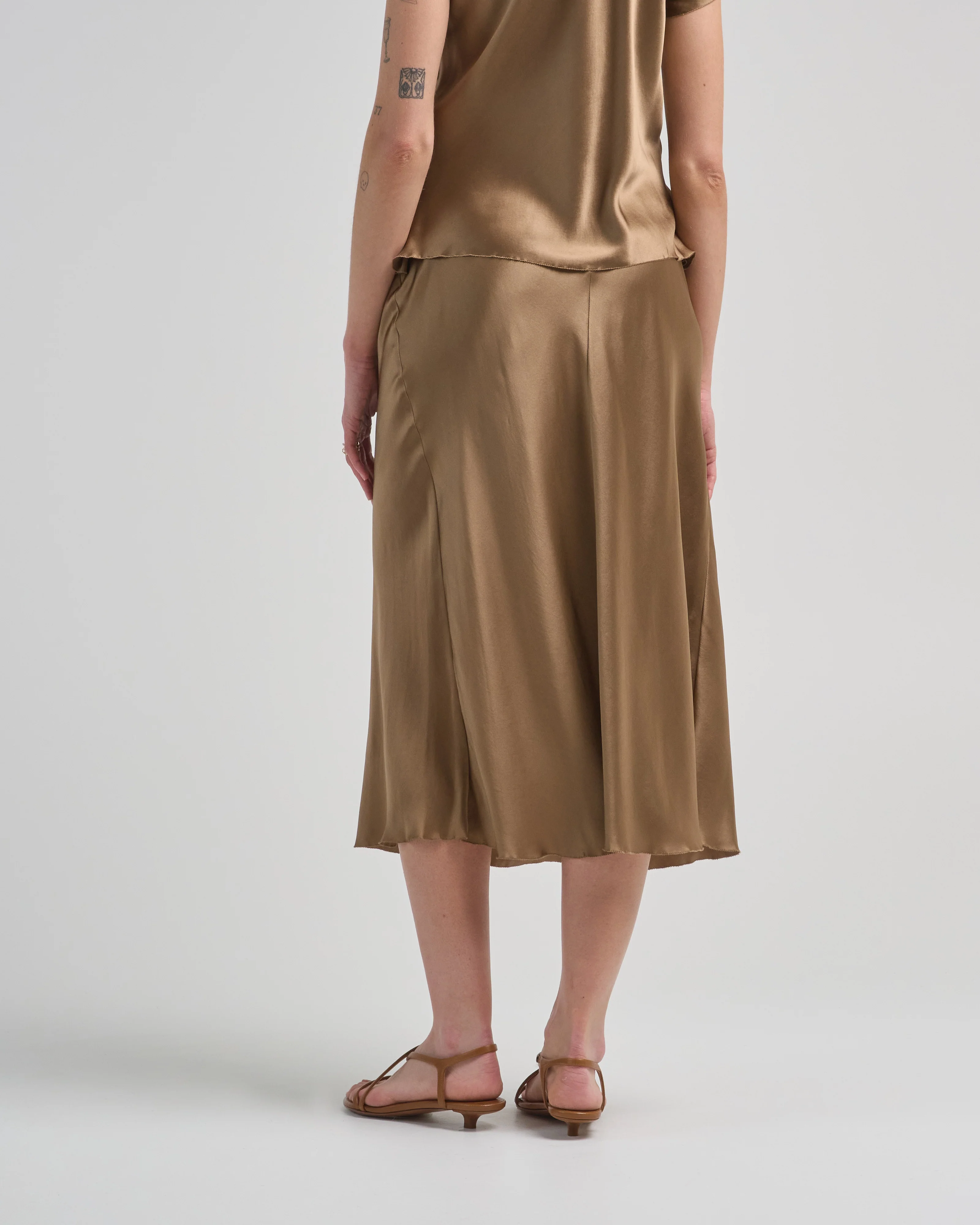 satin skirt - Image 4