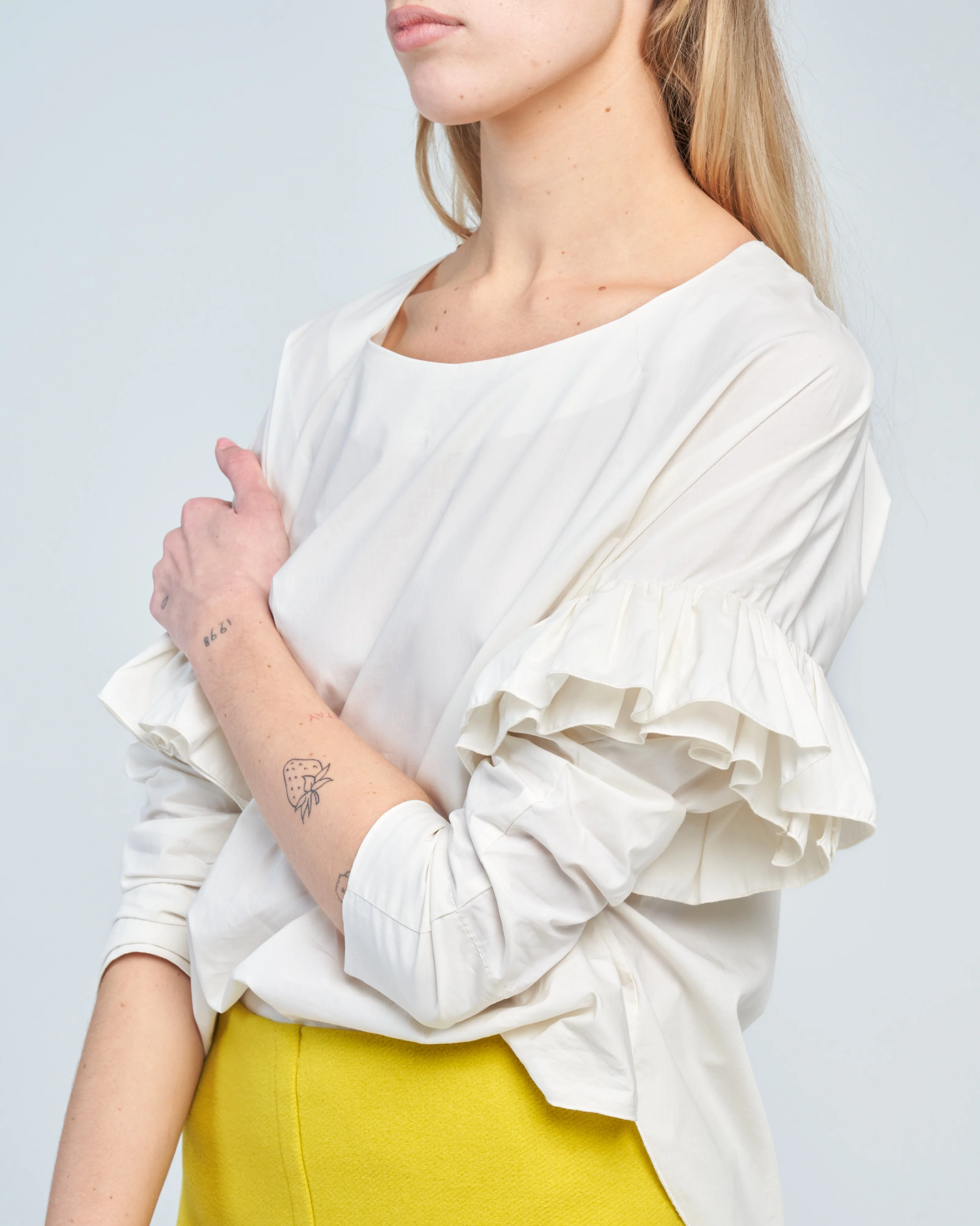 shirt upper arm ruffle - Image 5