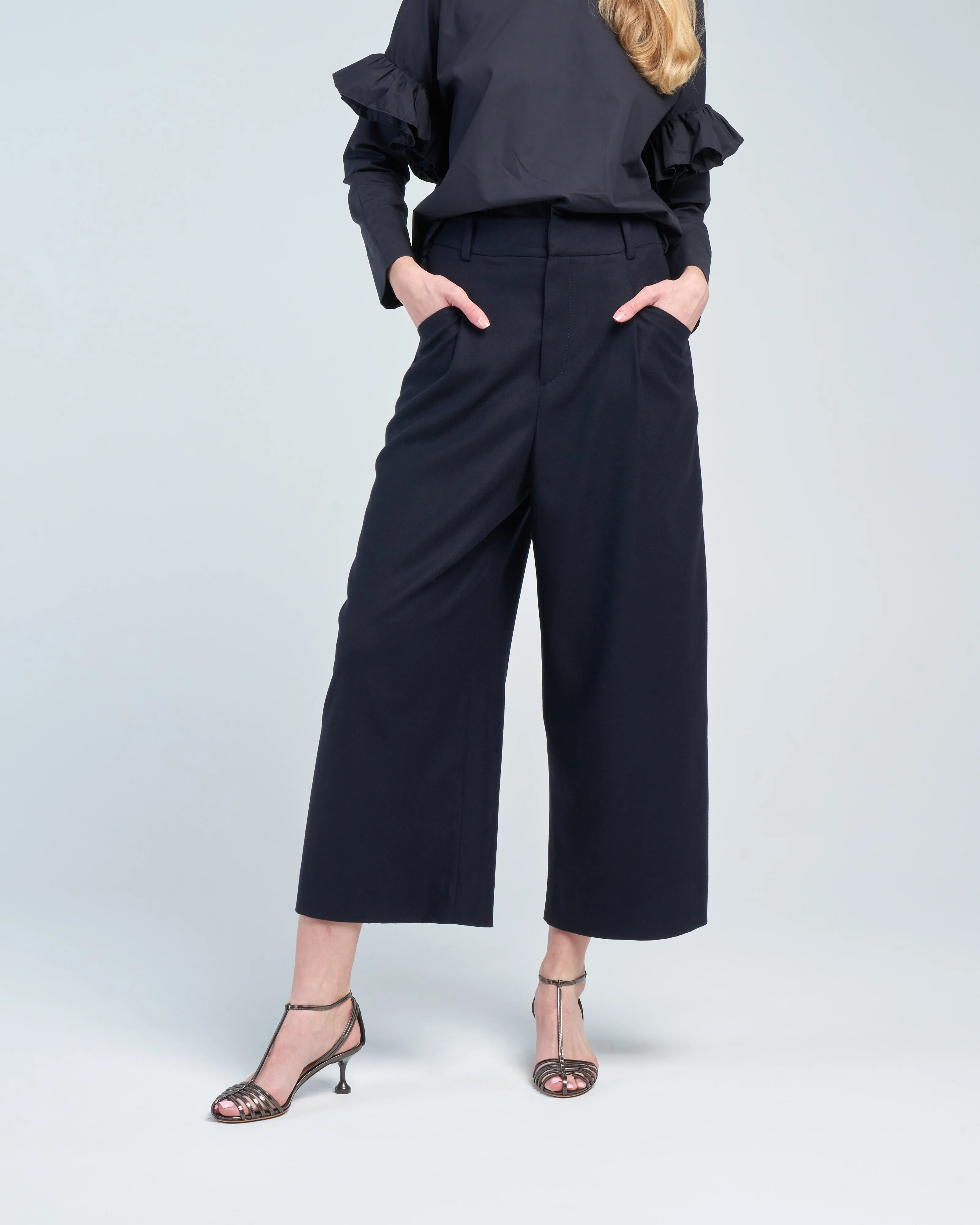 trousers 7/8 - Image 2
