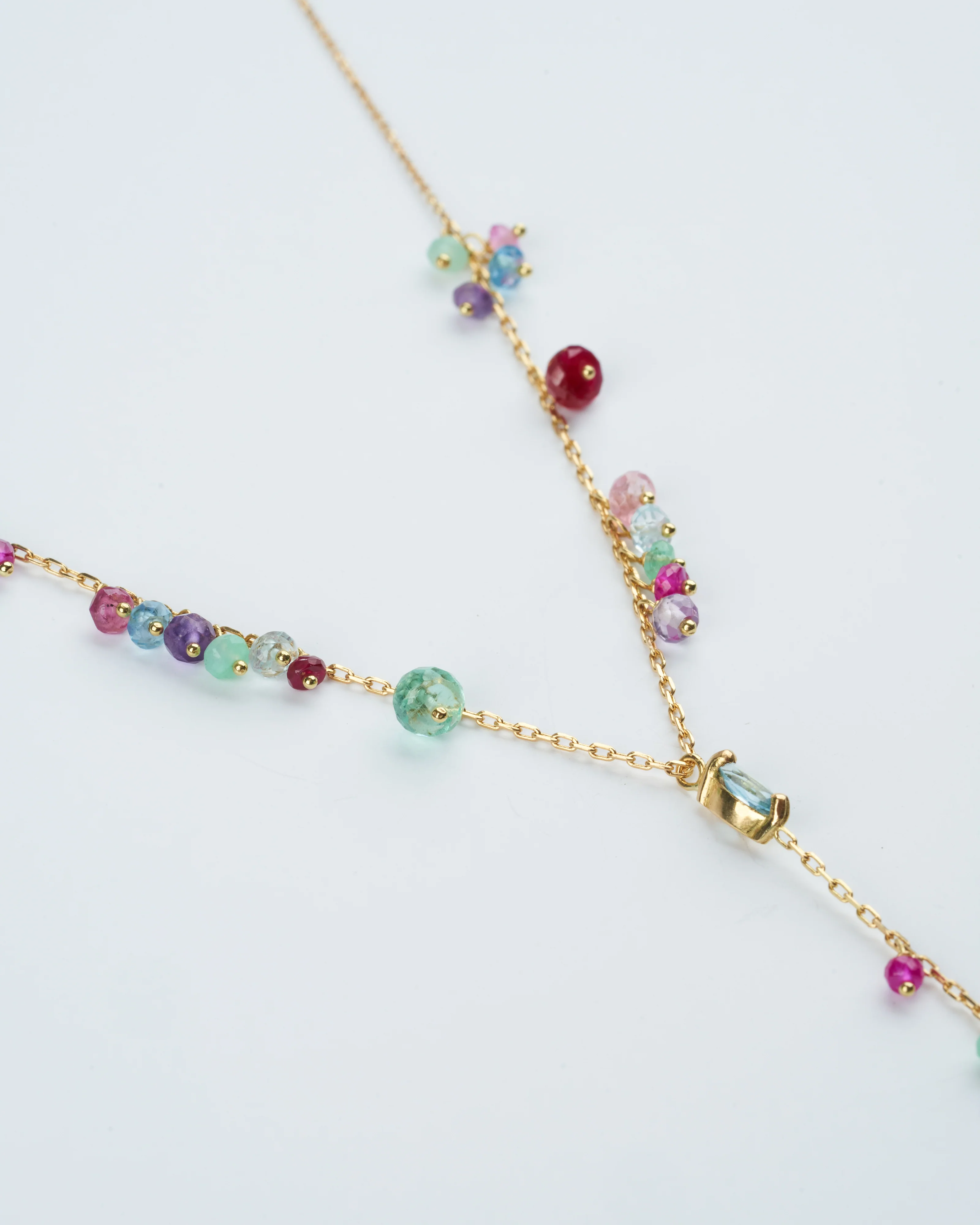 beaded necklace with gold leaves - gold - Image 3