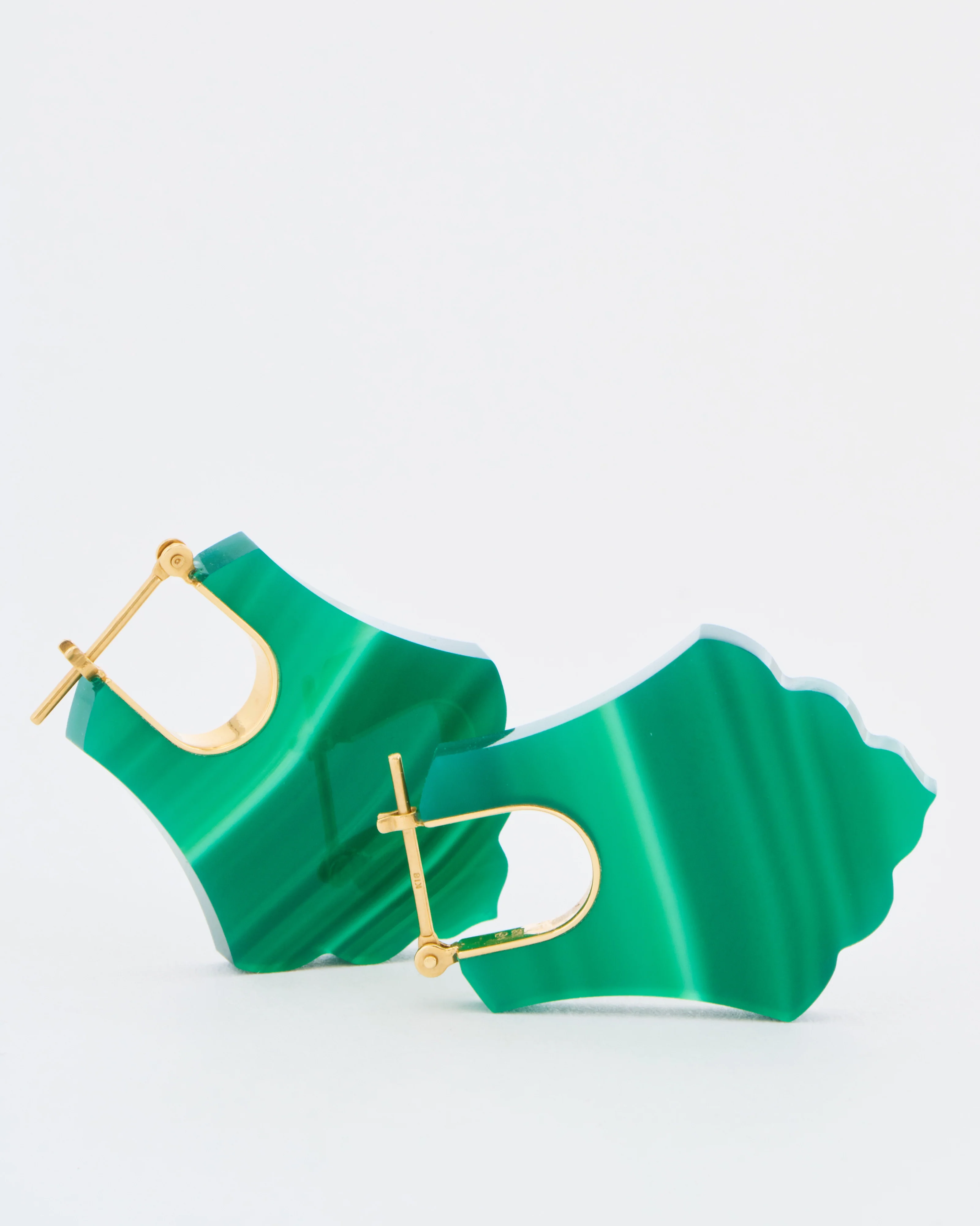 green agate acanthus crest earrings - Image 3