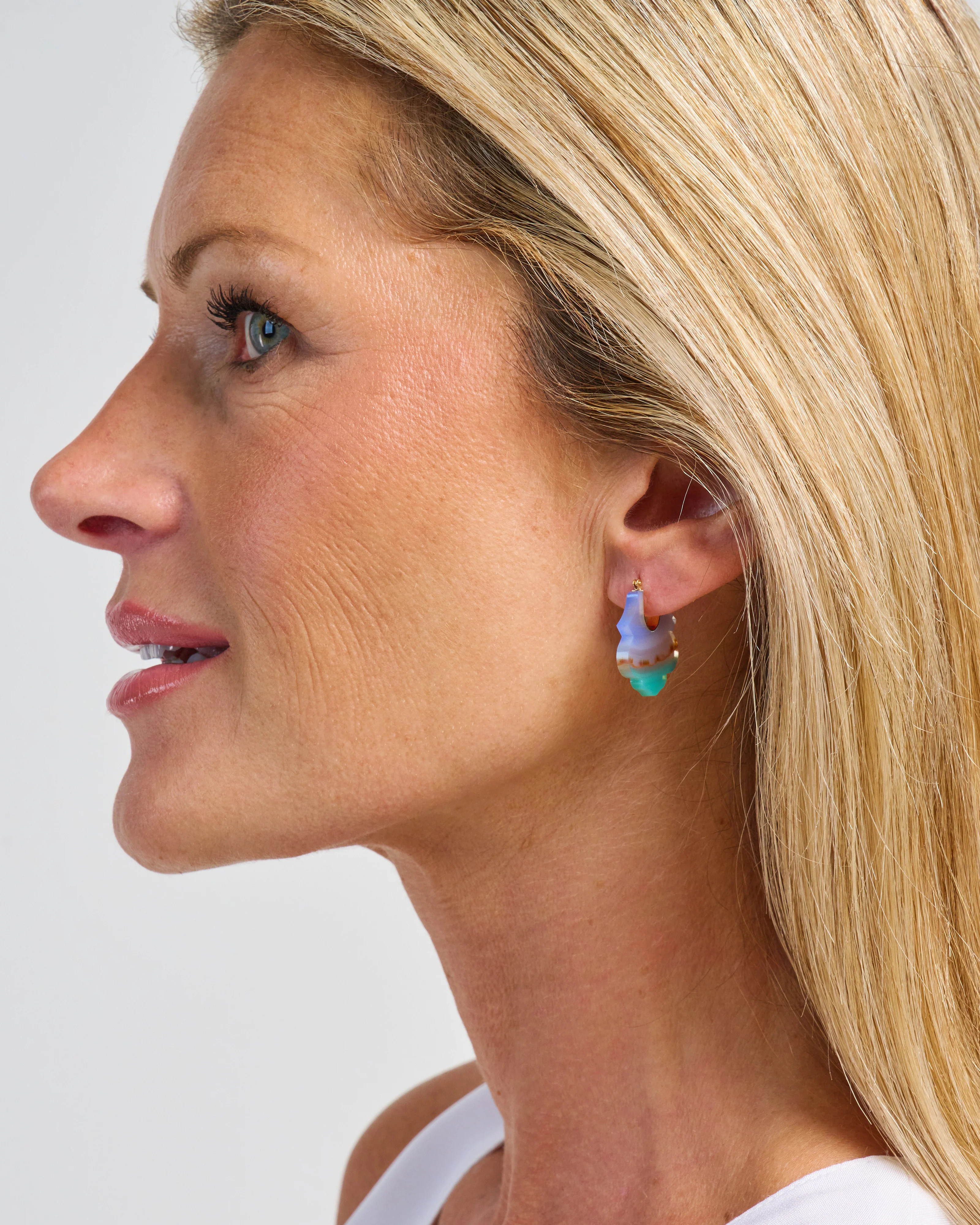 landscape agate lotus crest earrings - Image 2