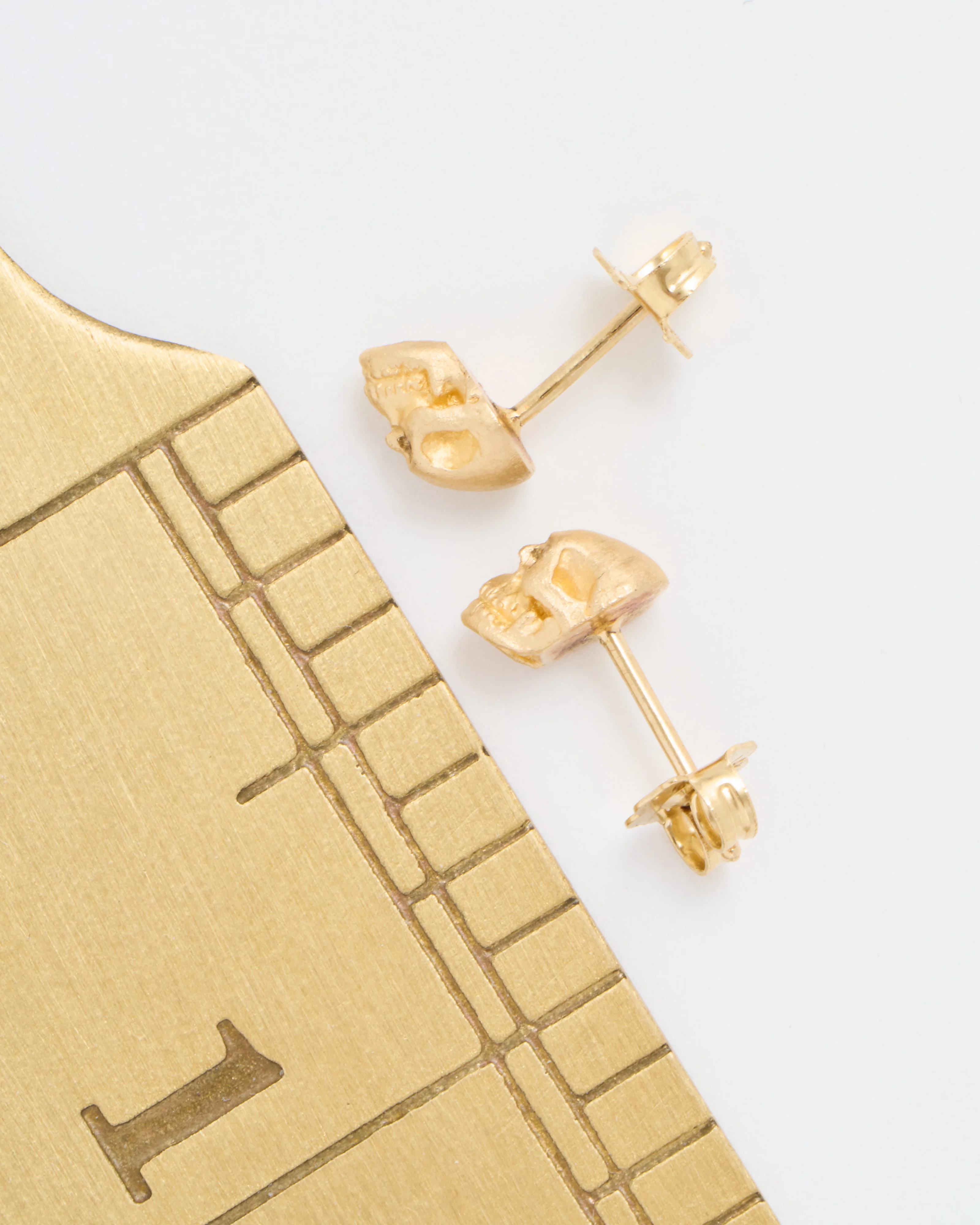 crypta studs - Image 5