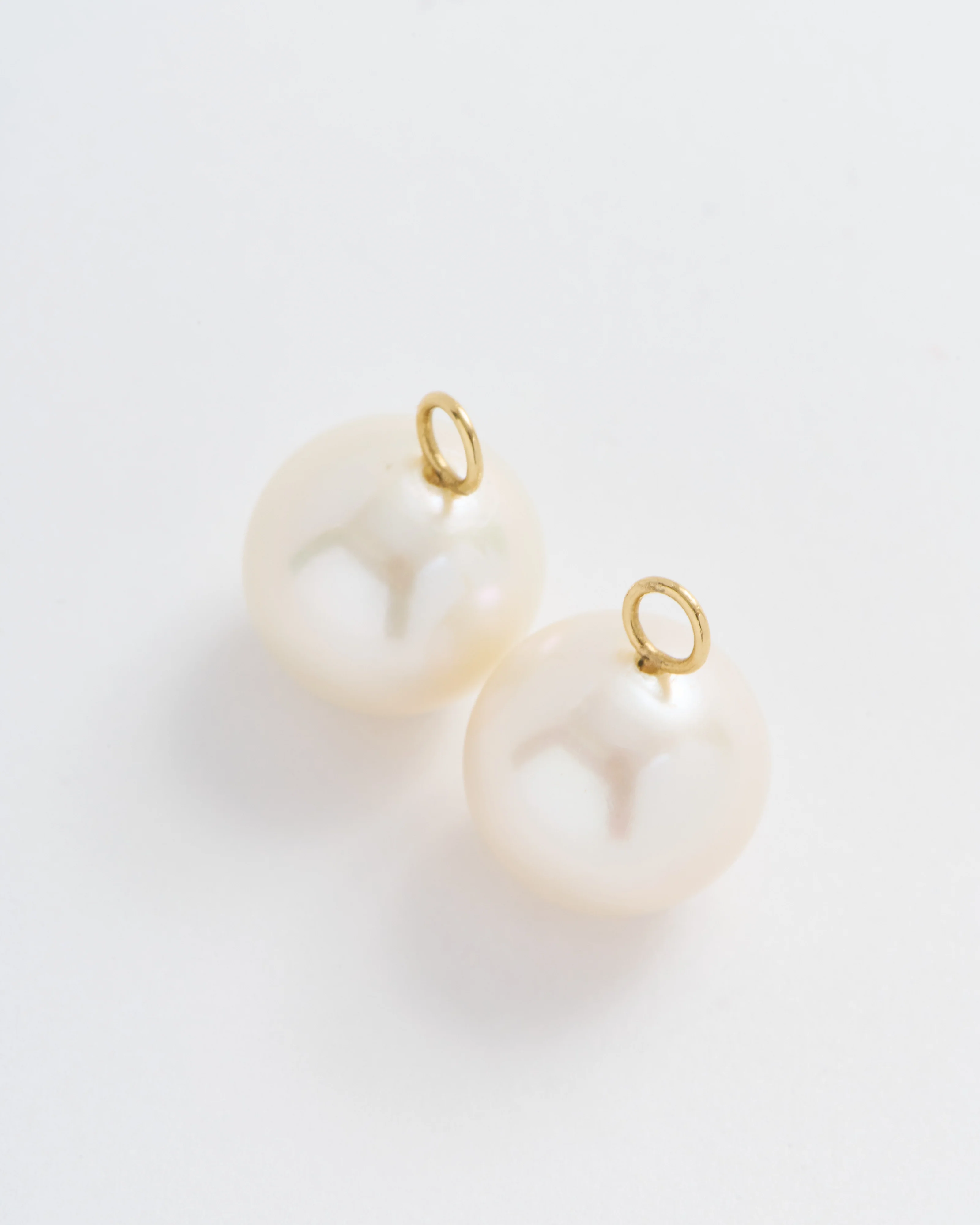 11mm pearl earring charms - Image 2