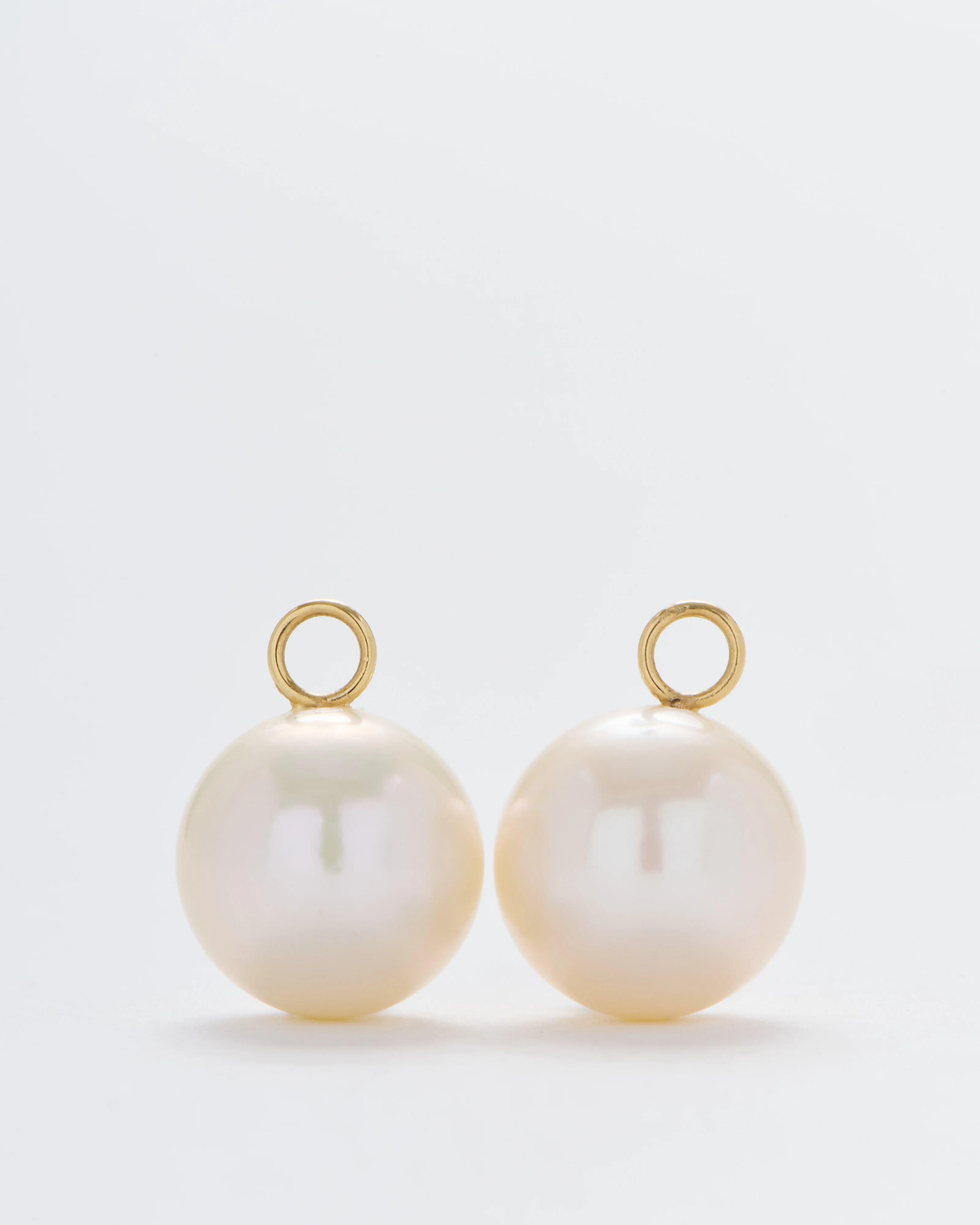 11mm pearl earring charms - Image 3