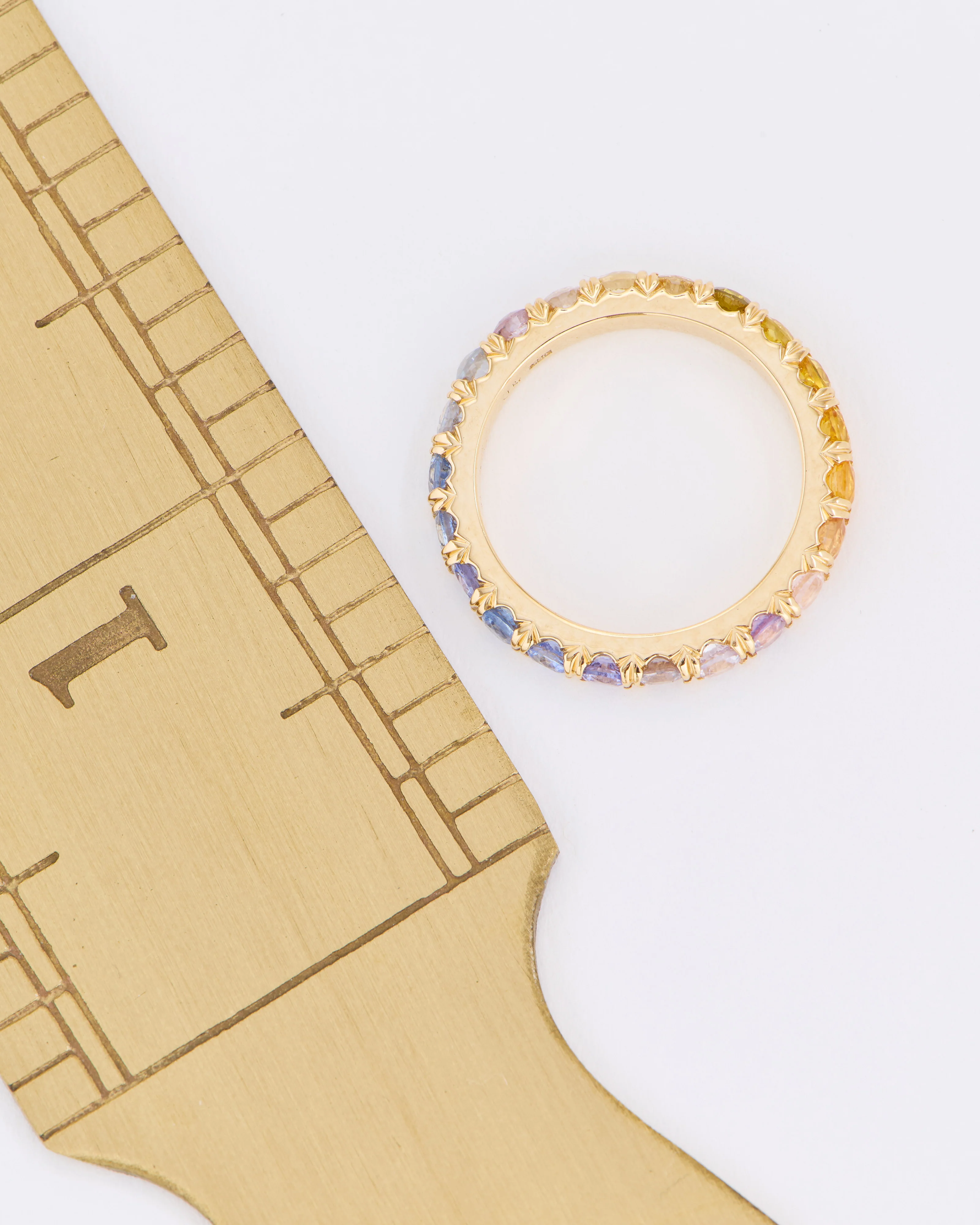chunky ombré sapphire eternity ring - Image 7