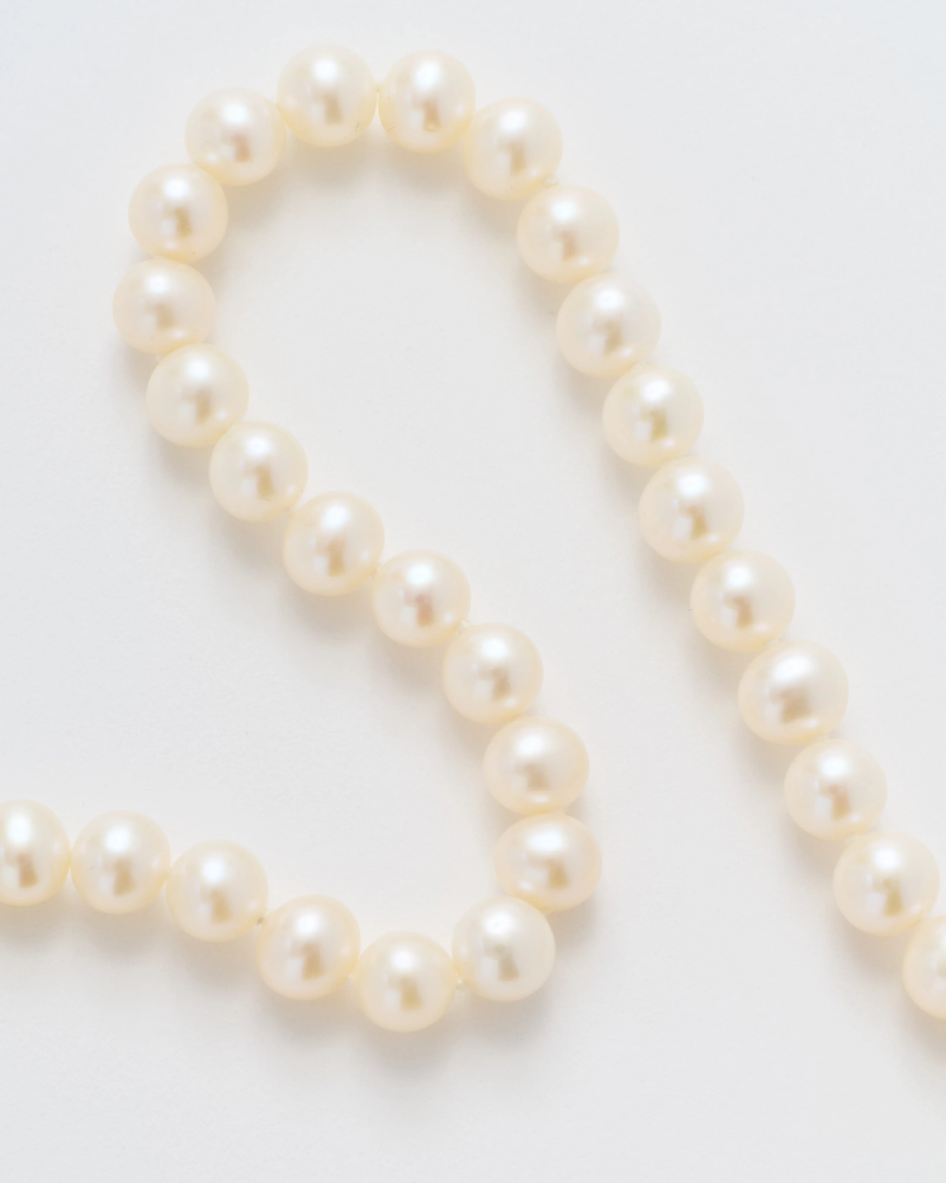 makhaira pearl necklace - Image 6