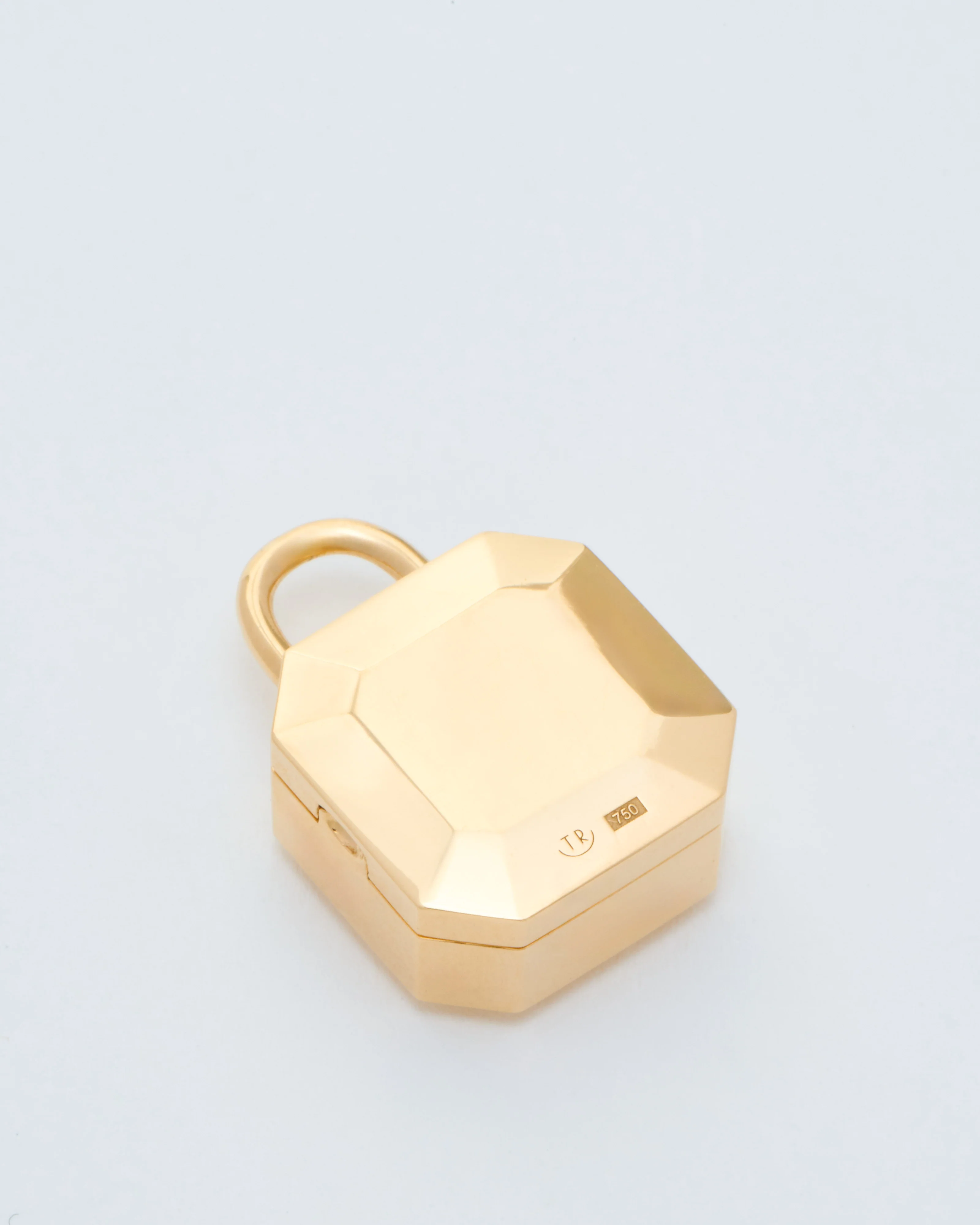 small solid gold padlocket - Image 5
