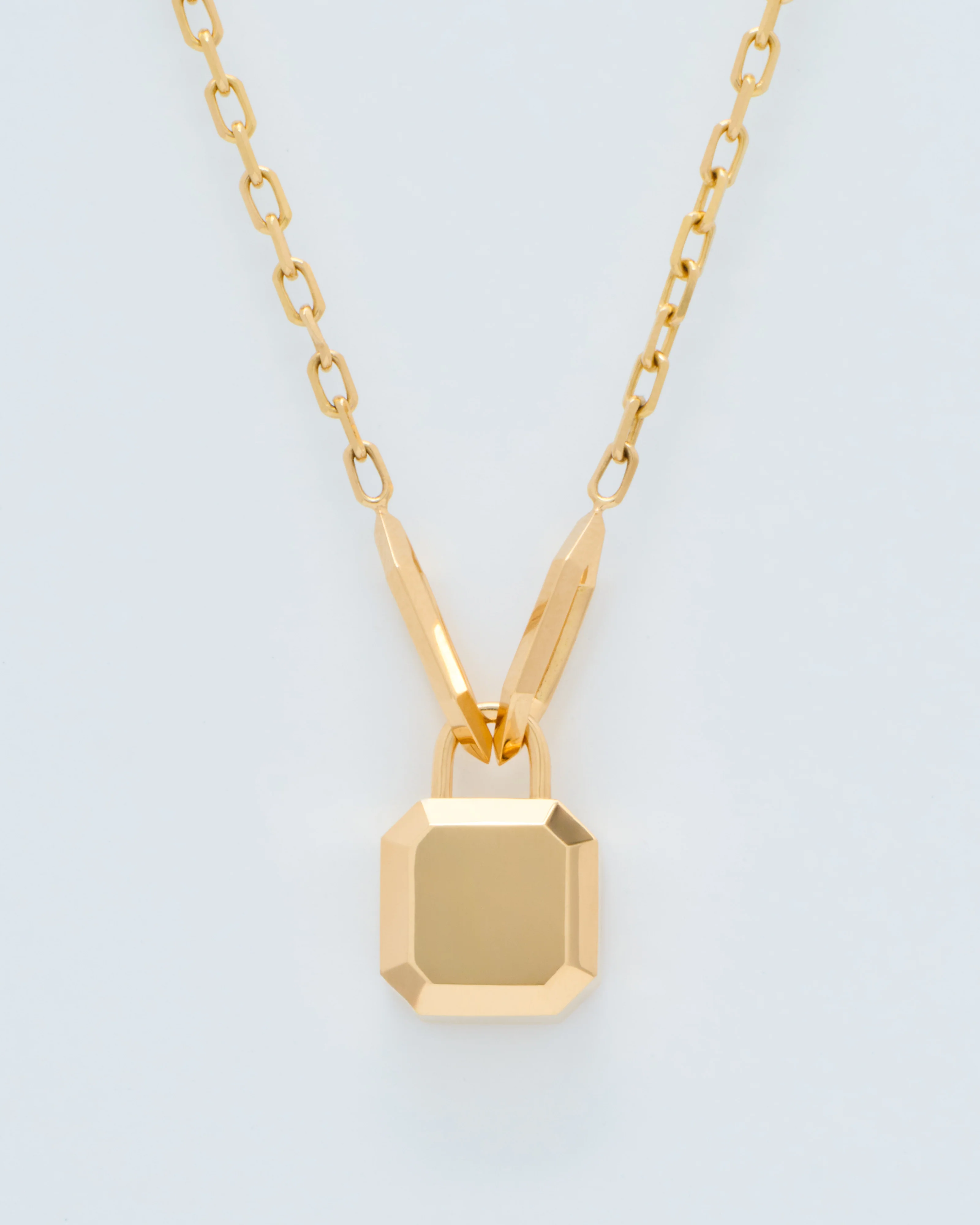 small solid gold padlocket - Image 9