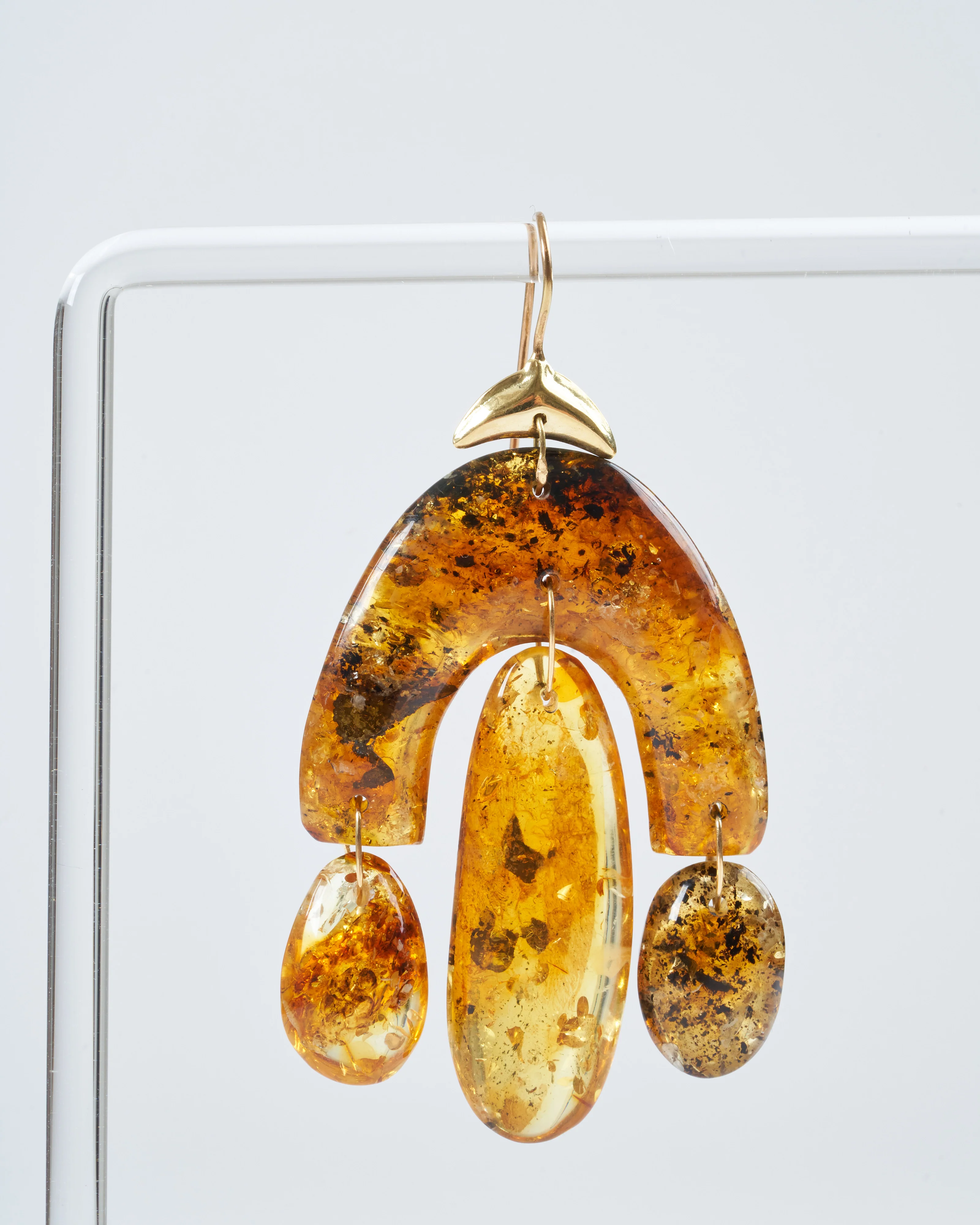 amber mini chandelier earrings - amber - Image 3