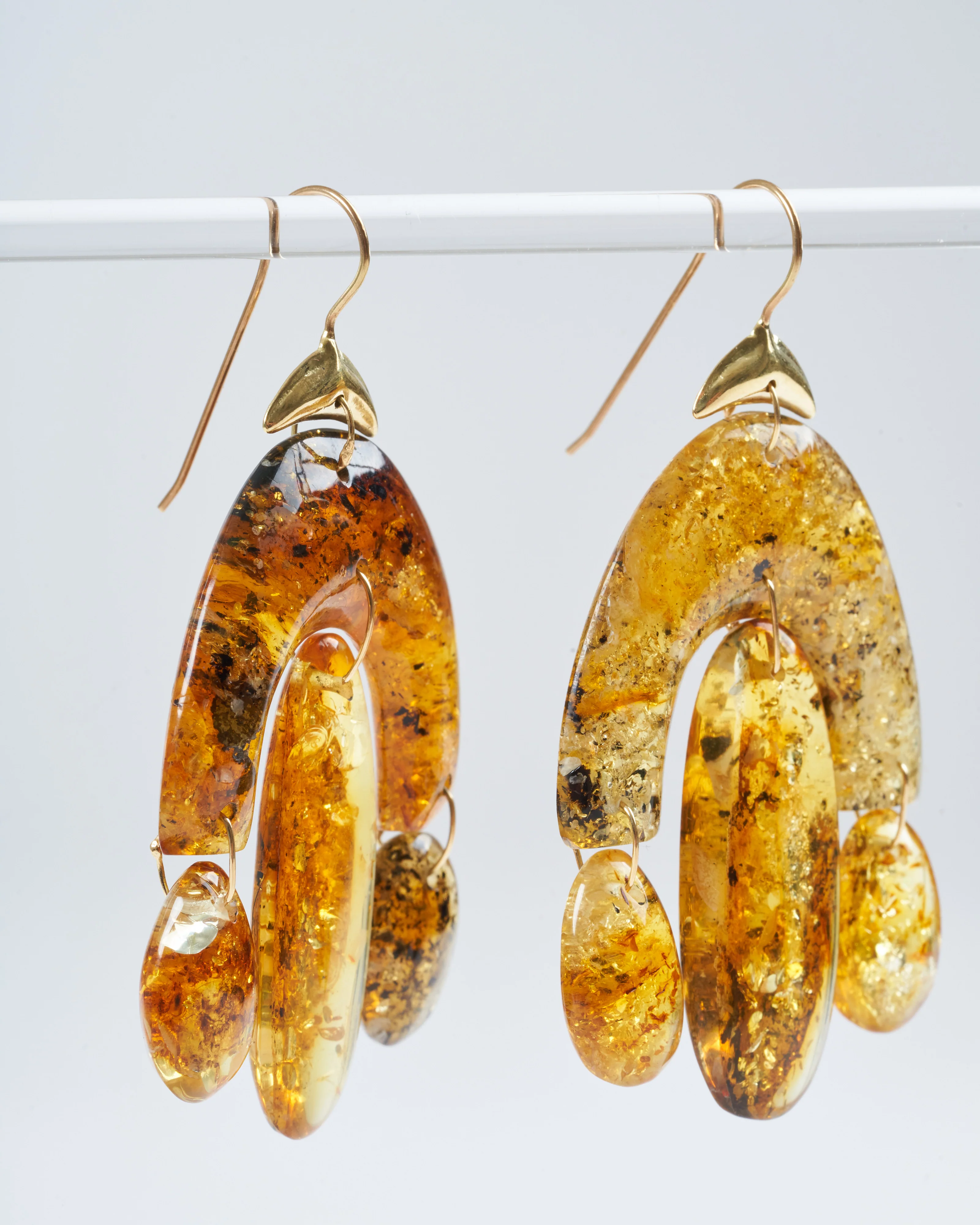 amber mini chandelier earrings - amber - Image 4