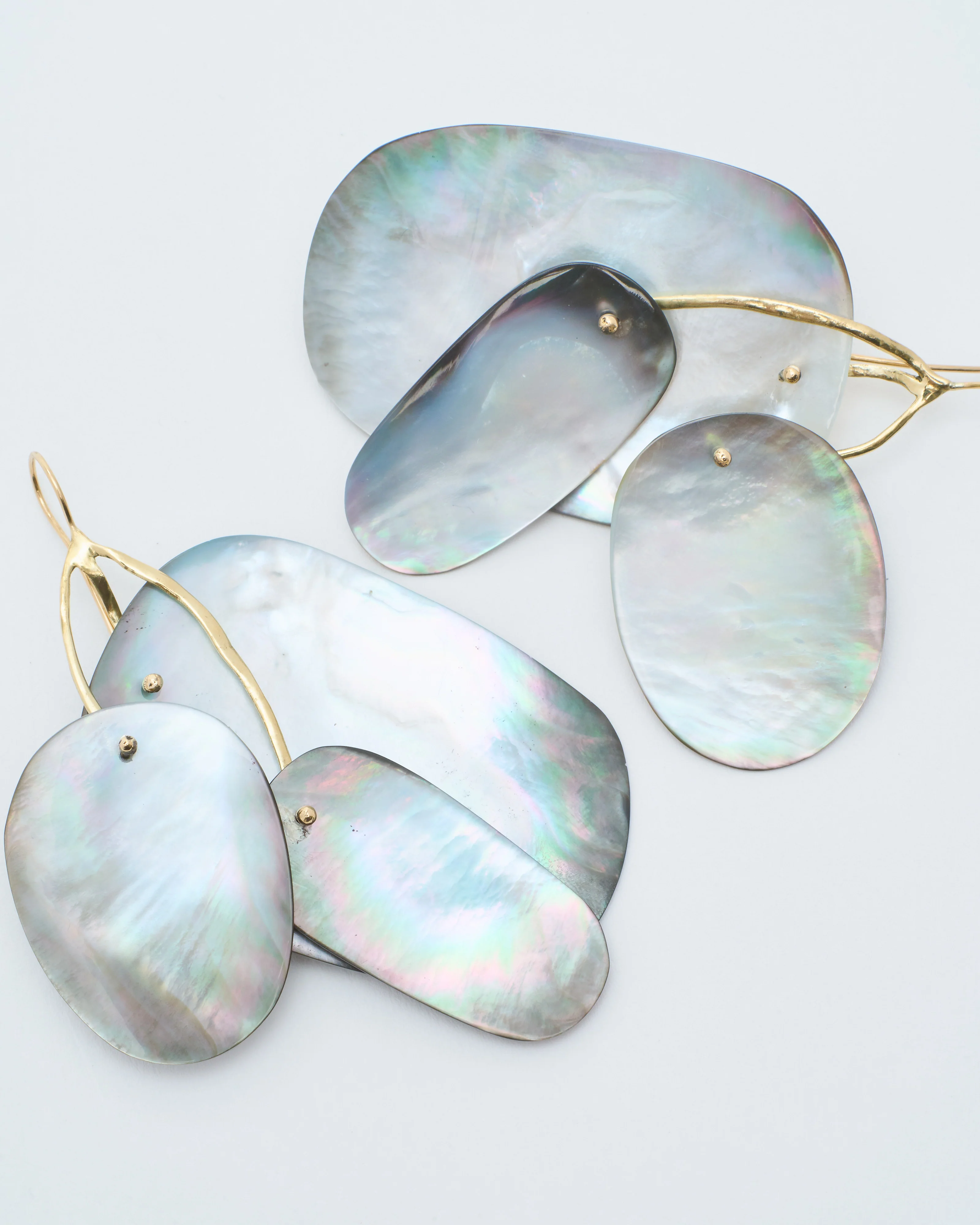 black mother of pearl mobile earrings - Image 6