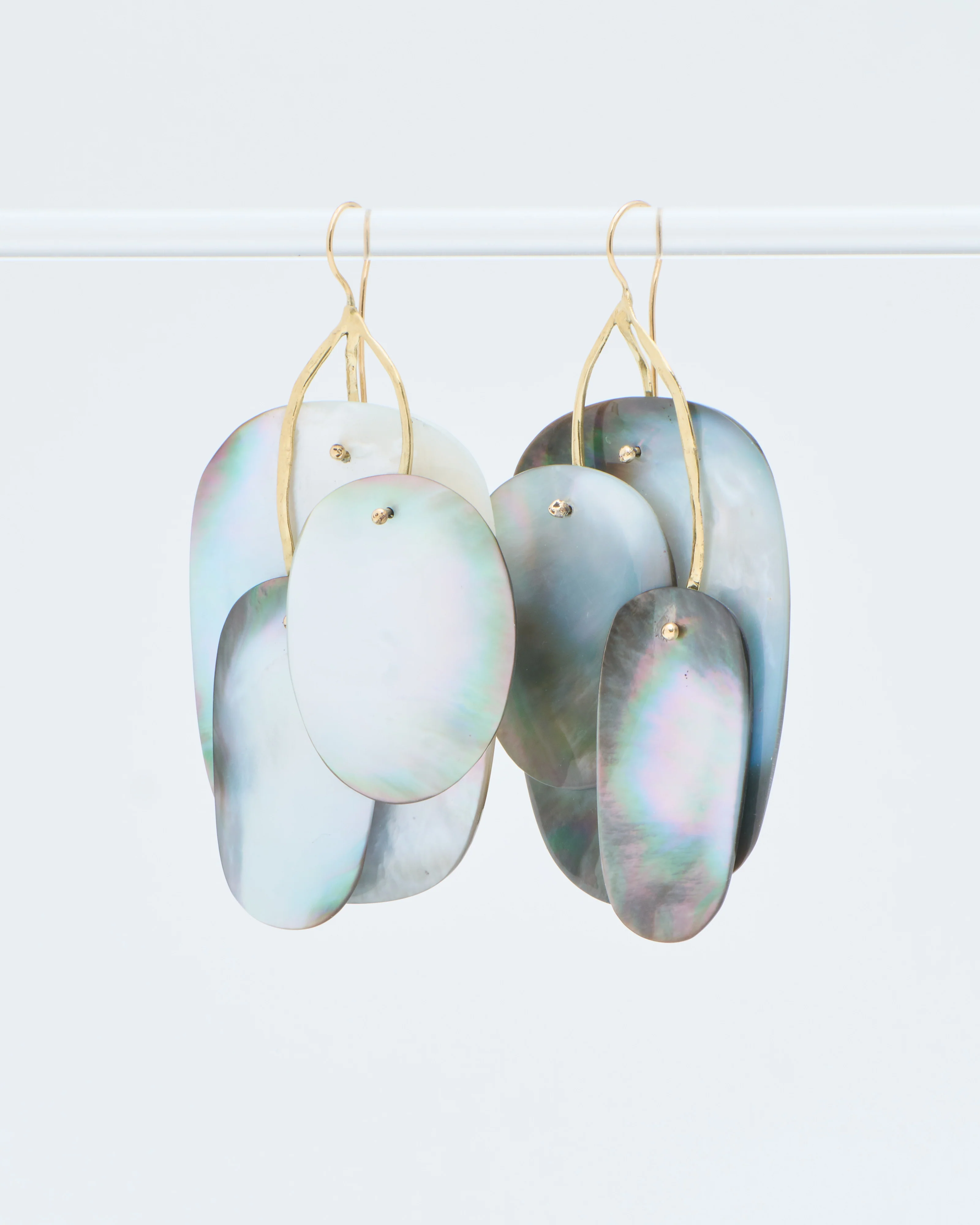 black mother of pearl mobile earrings - Image 7