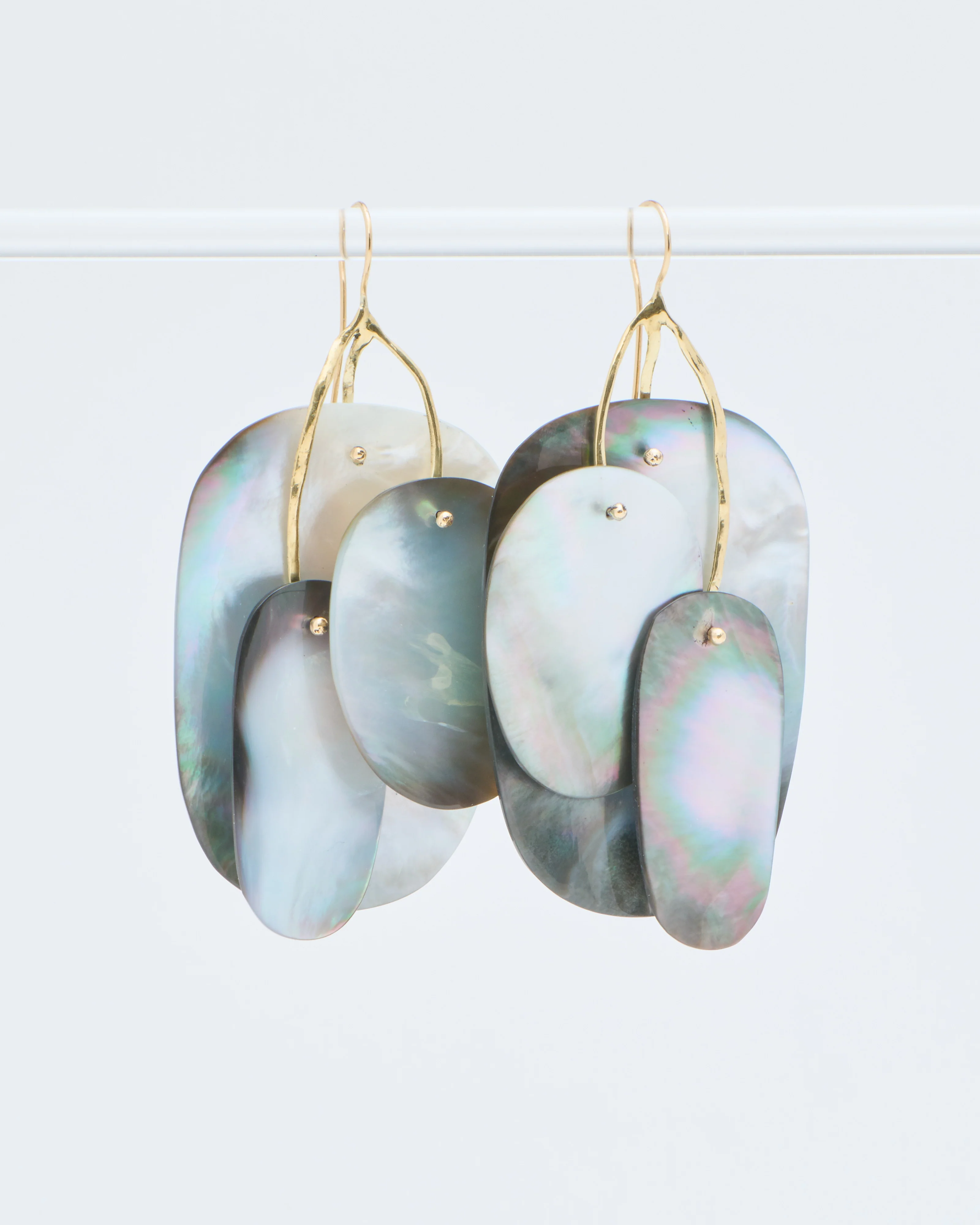 black mother of pearl mobile earrings - Image 9