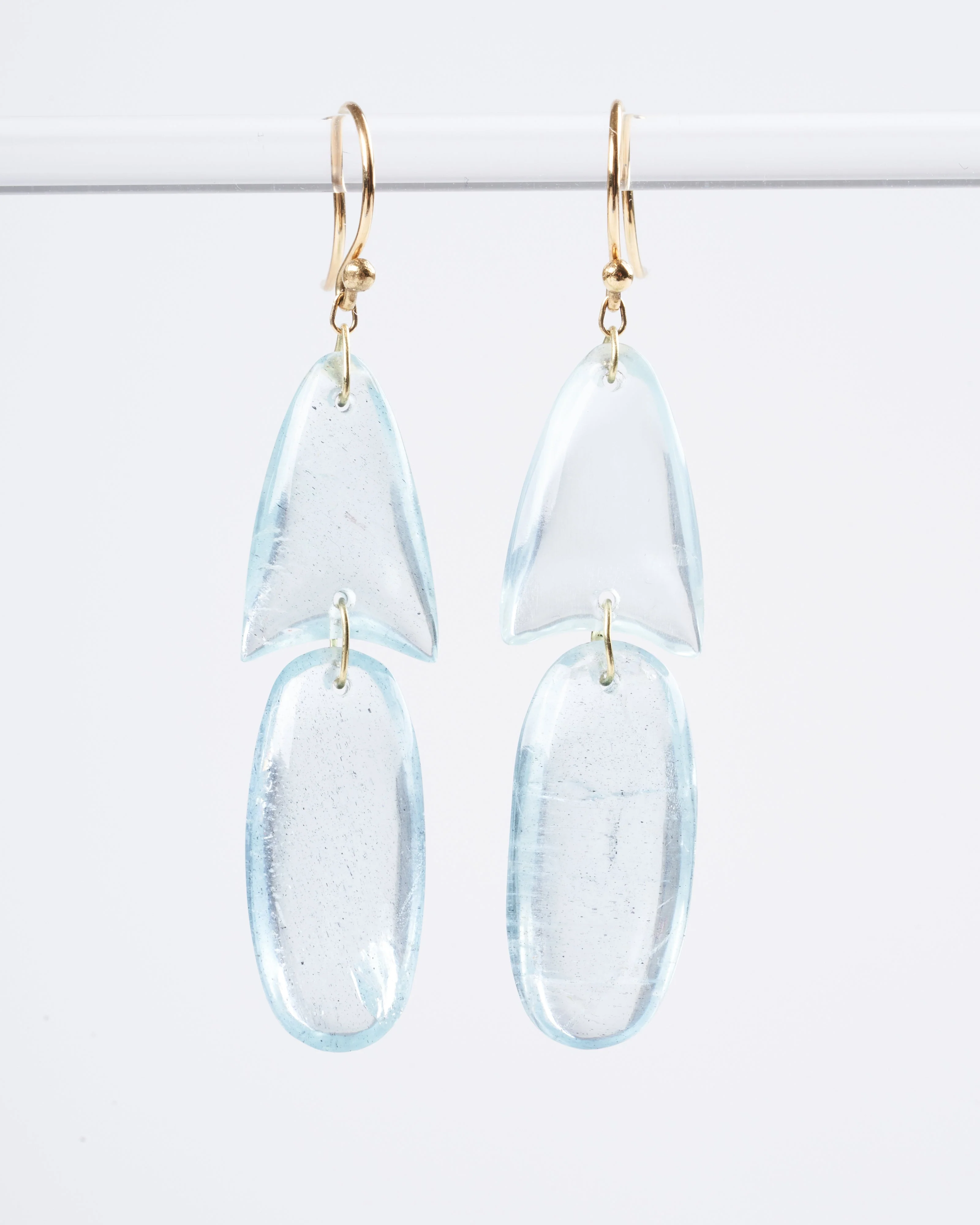 handcut arrowhead earrings aquamarine - blue - Image 2