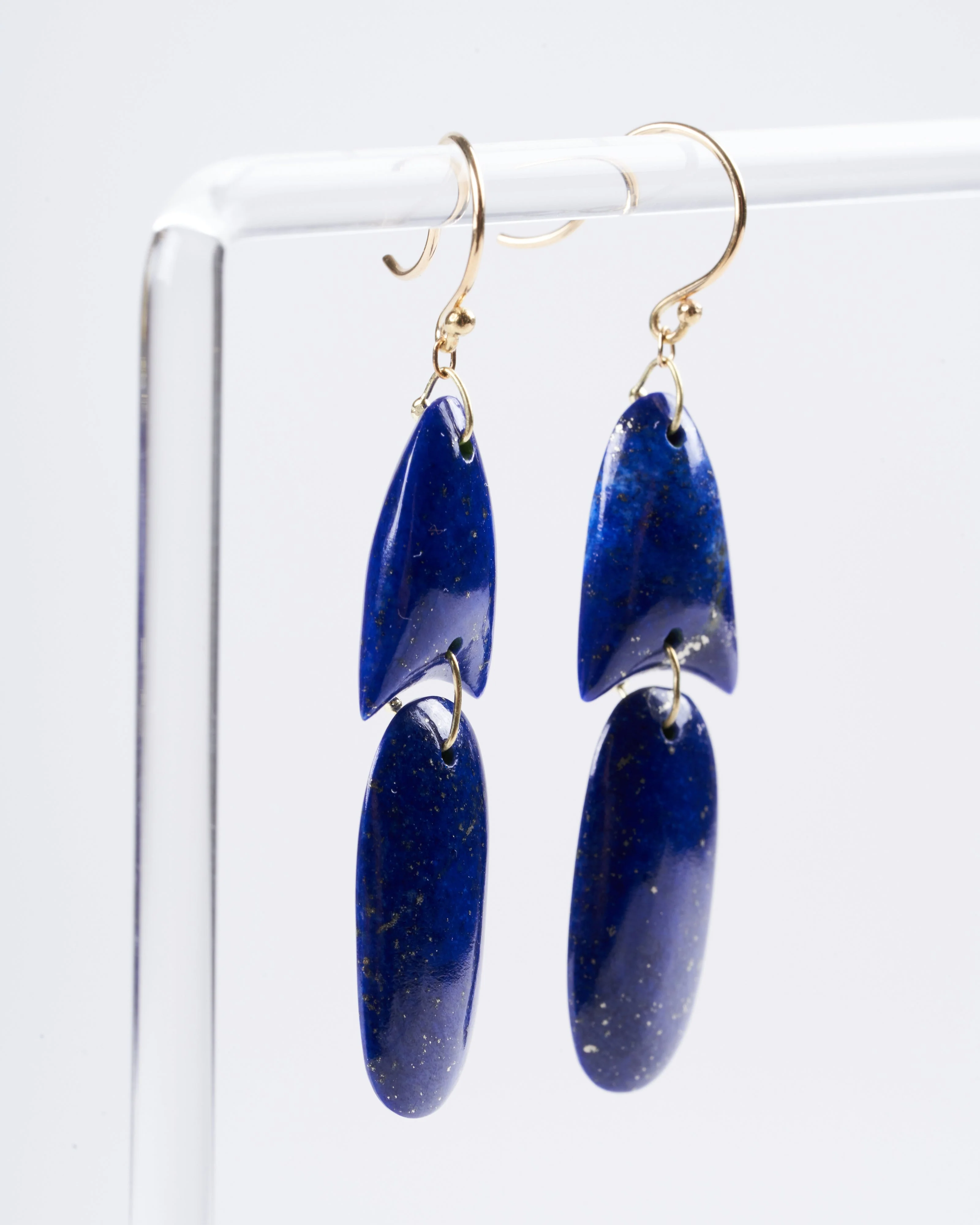 handcut arrowhead earrings lapis - blue - Image 3