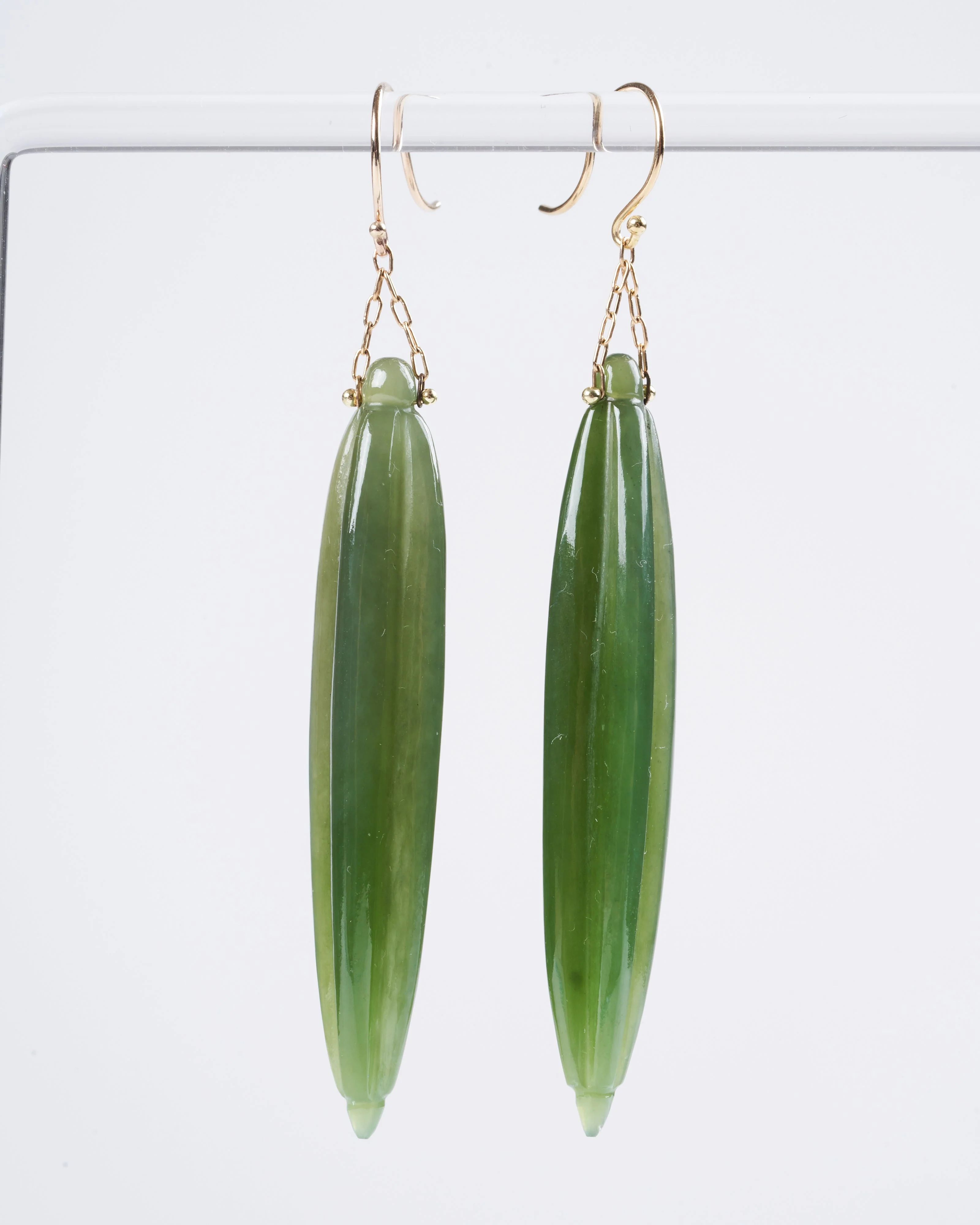 hand cut pine needle jade earrings - green - Image 2