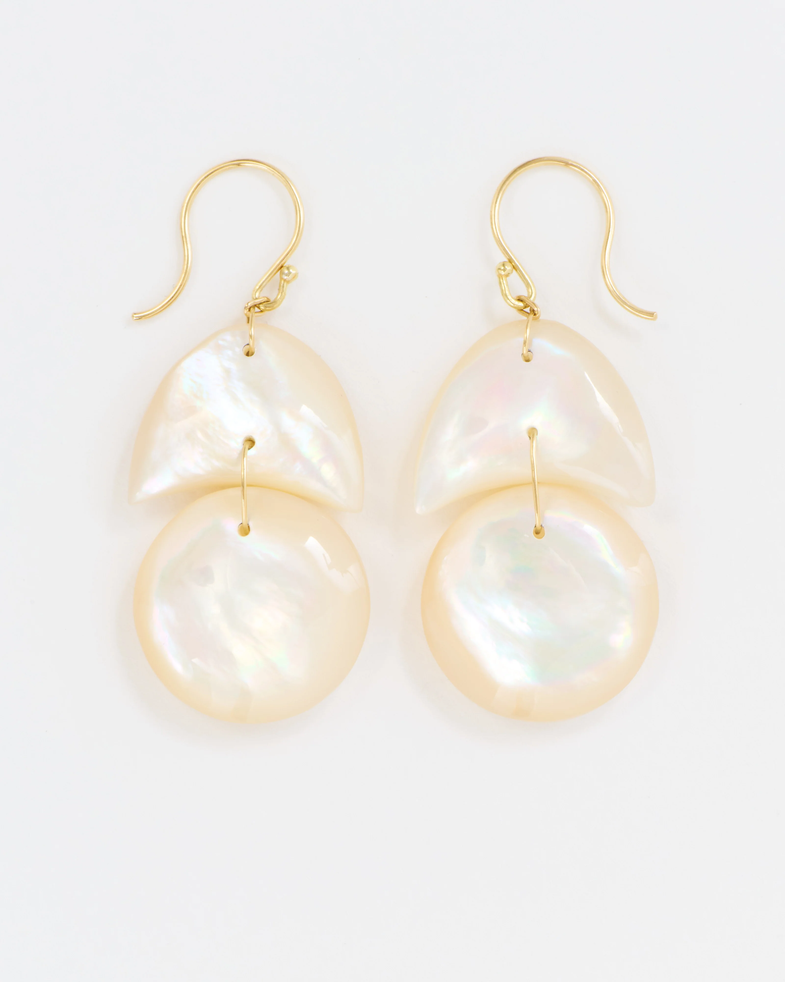 mother of pearl tiny arps earrings - Image 4