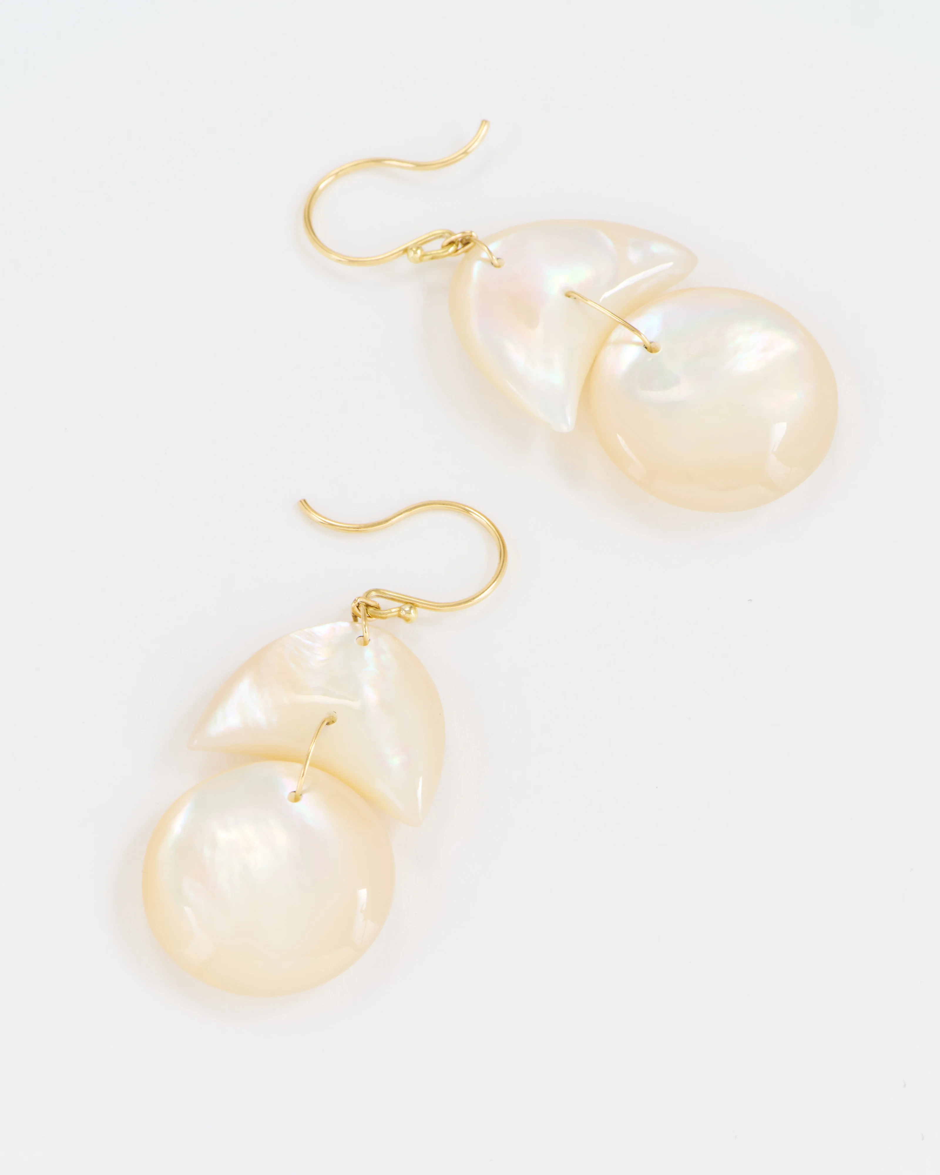 mother of pearl tiny arps earrings - Image 6