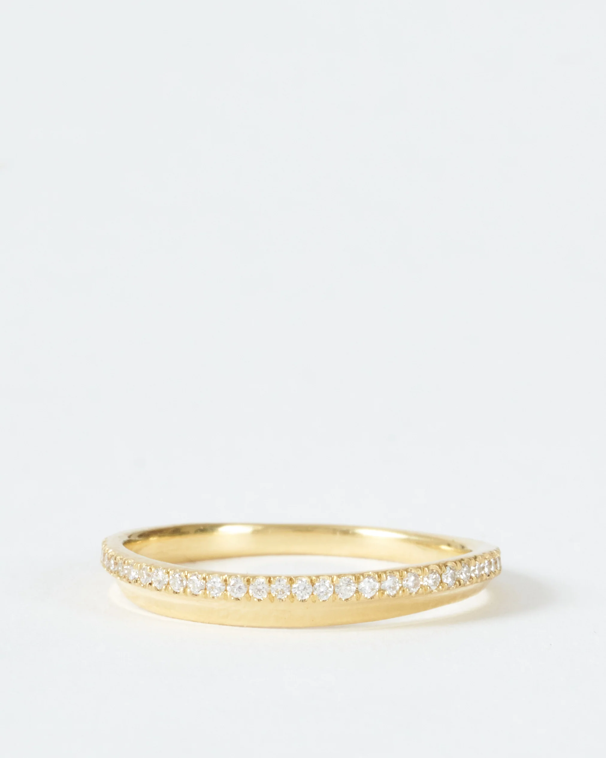 pave diamond fin band - Image 3